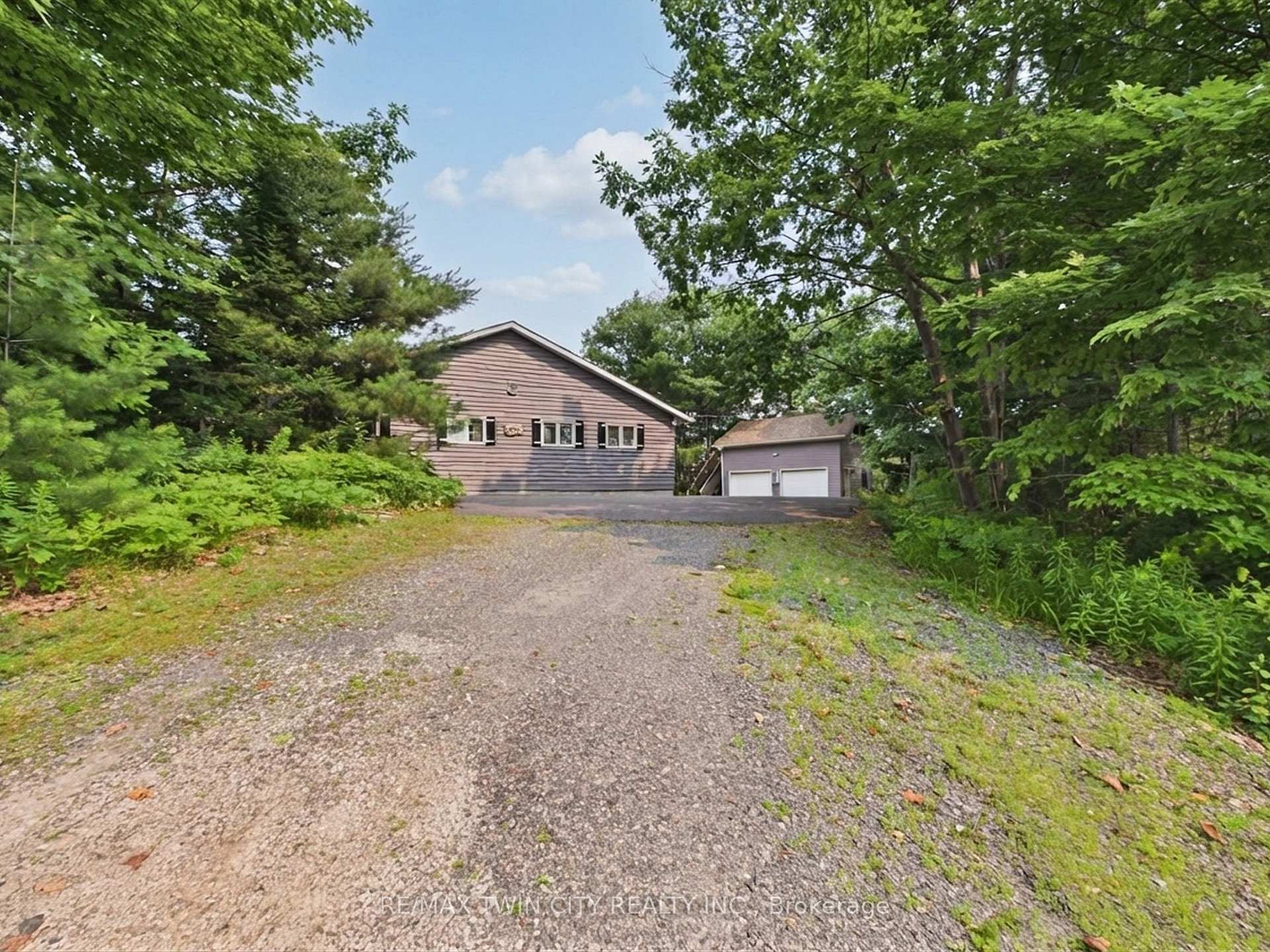 Photo 39 of 51 Mckellar Lake Road, McKellar — HOMEH