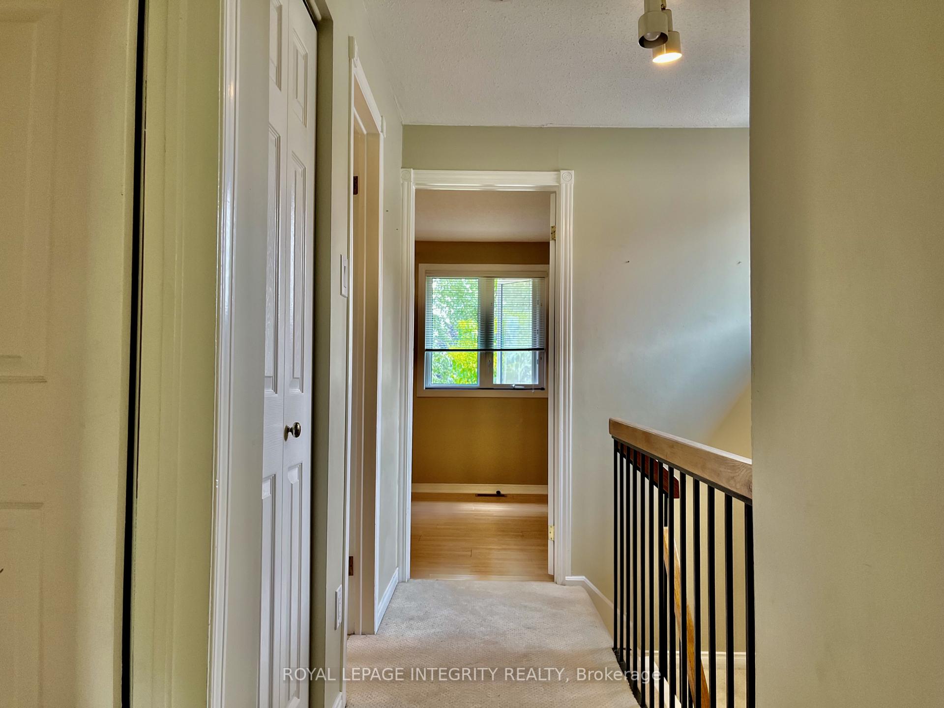 Photo 14 of 1843 Prestwick Drive, Ottawa, Queenswood Heights South — HOMEH