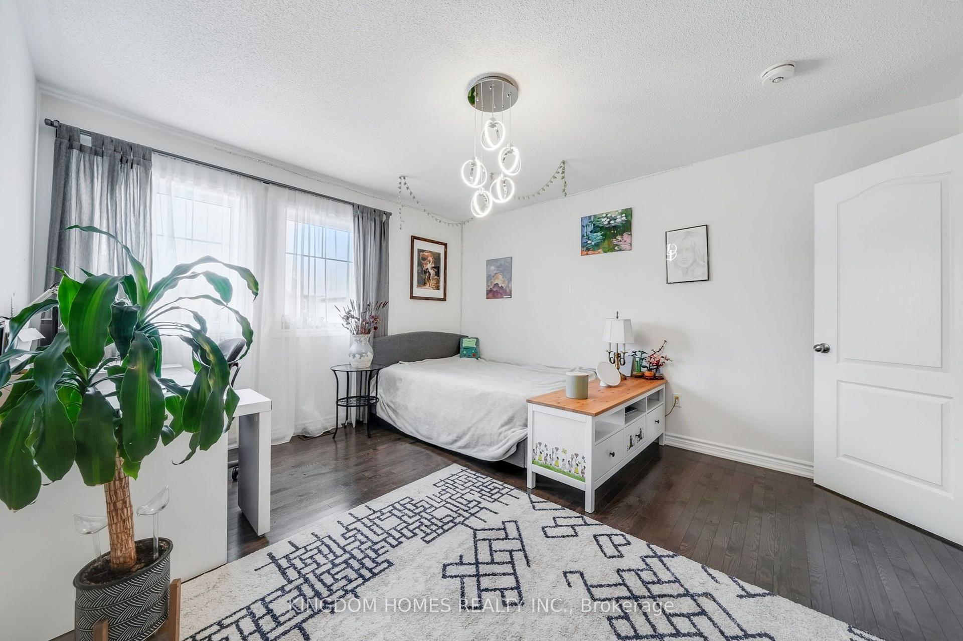 Photo 23 of 1152 Peelar Crescent, Innisfil, Lefroy — HOMEH