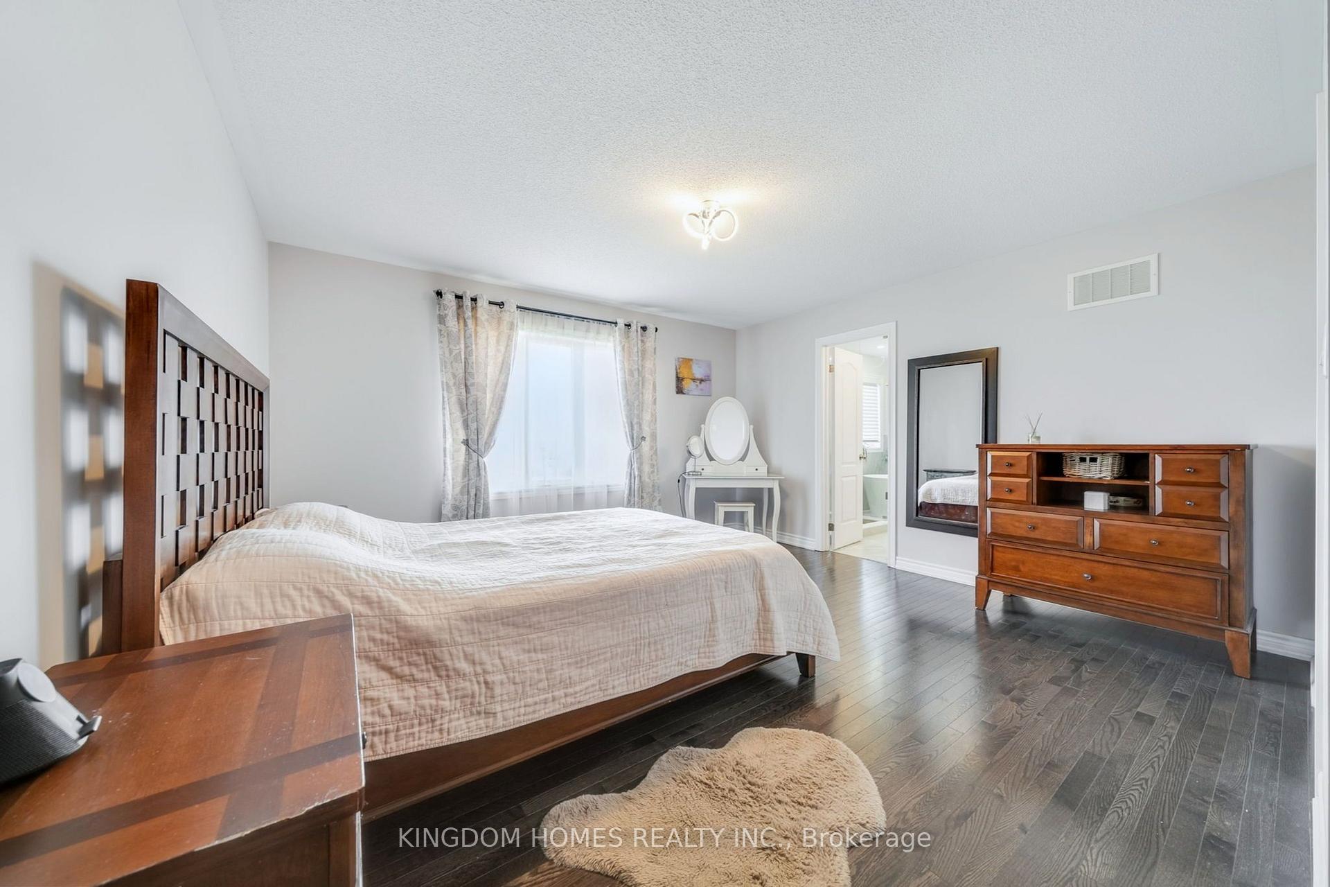 Photo 29 of 1152 Peelar Crescent, Innisfil, Lefroy — HOMEH