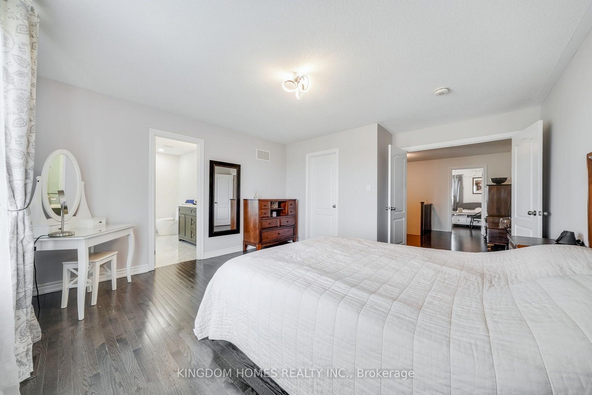 Photo 30 of 1152 Peelar Crescent, Innisfil, Lefroy — HOMEH