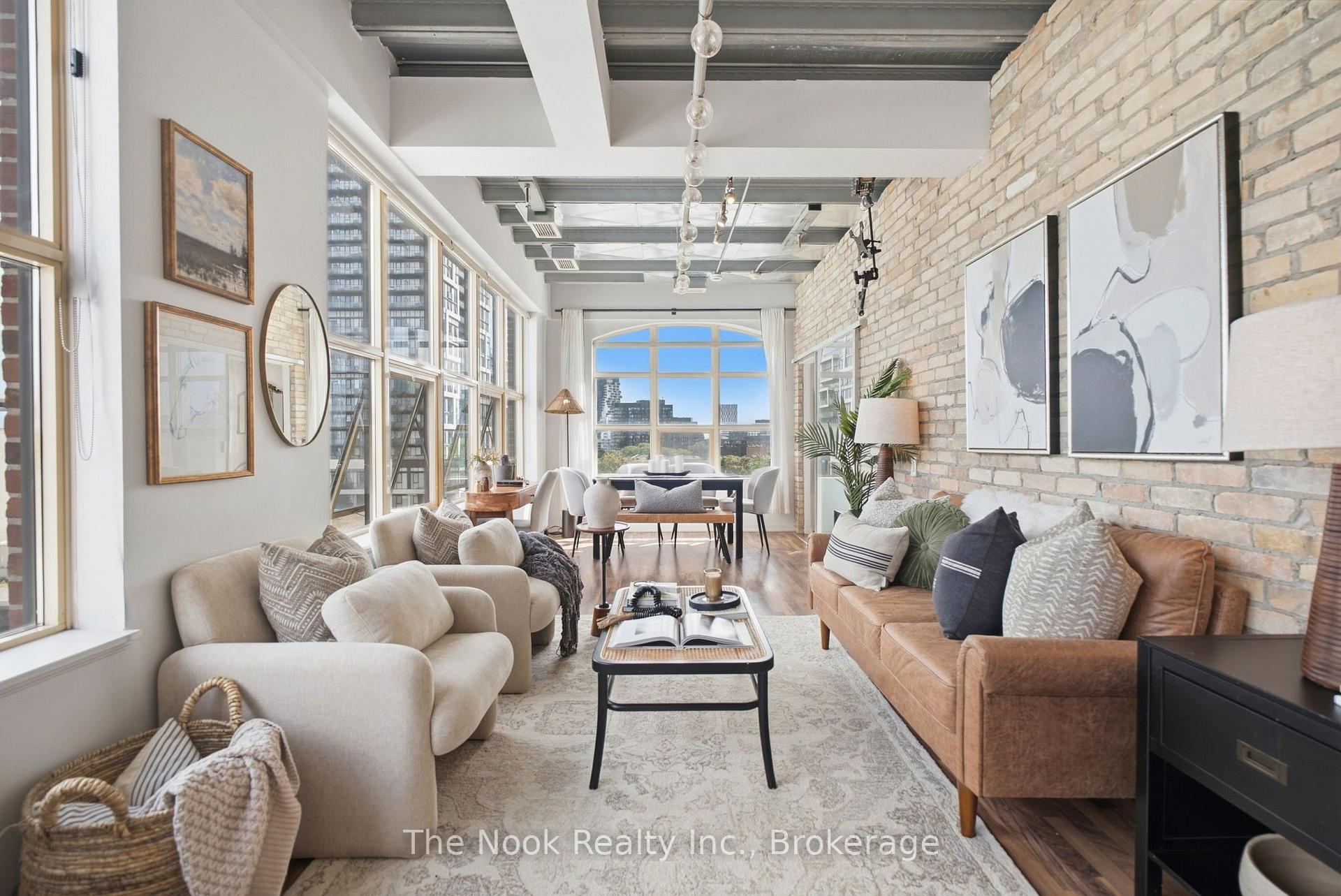 Photo 1 of Unit 603, 736 Dundas Street E, Toronto, Regent Park — HOMEH