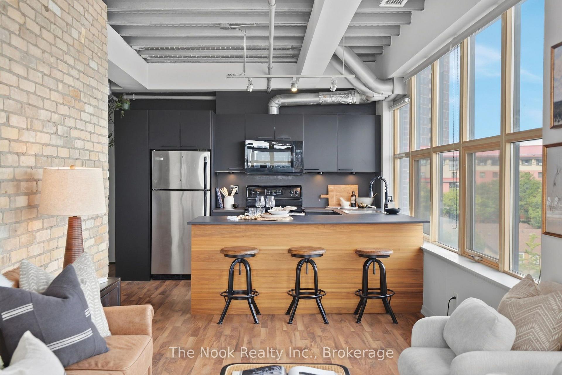 Photo 7 of Unit 603, 736 Dundas Street E, Toronto, Regent Park — HOMEH