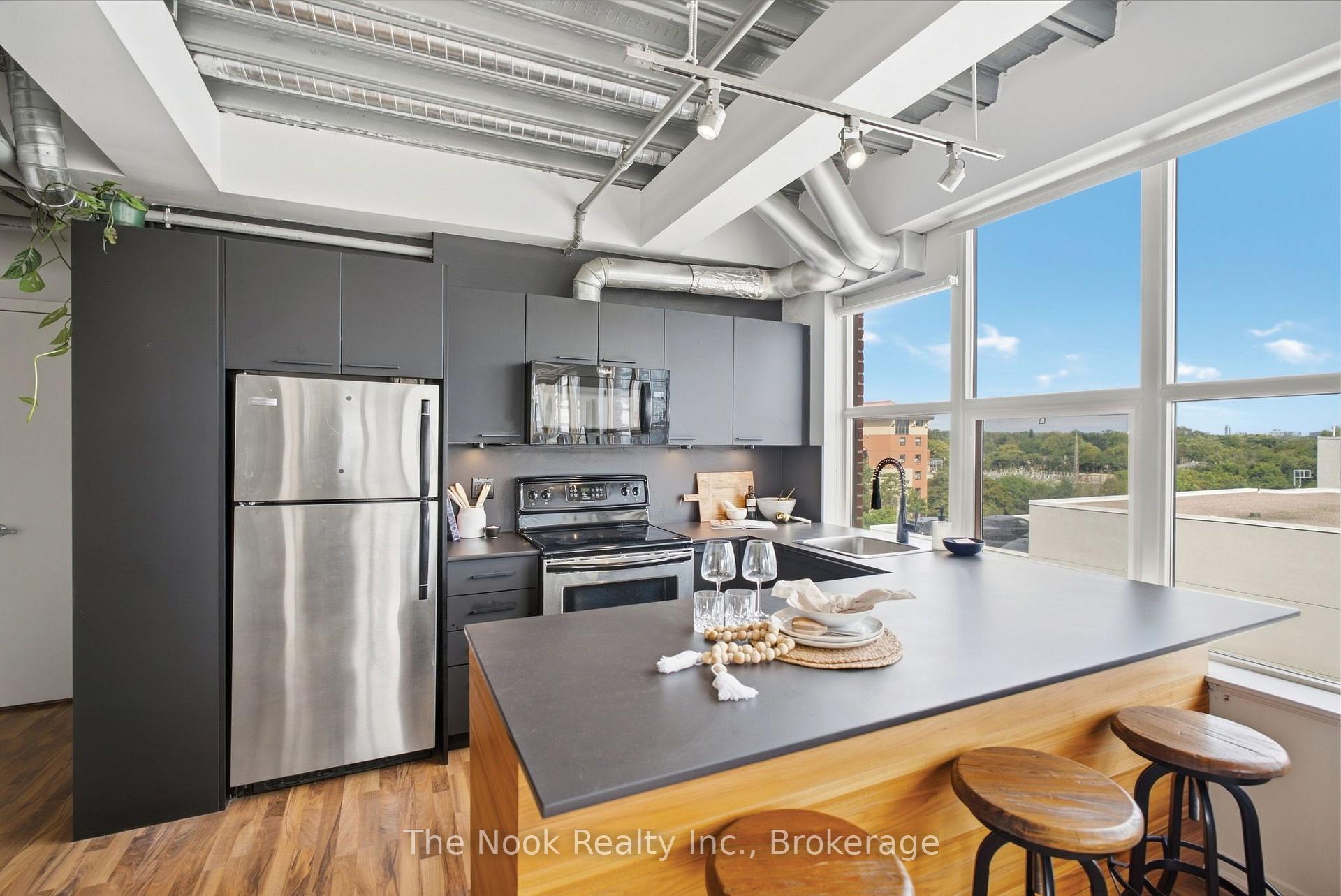 Photo 8 of Unit 603, 736 Dundas Street E, Toronto, Regent Park — HOMEH
