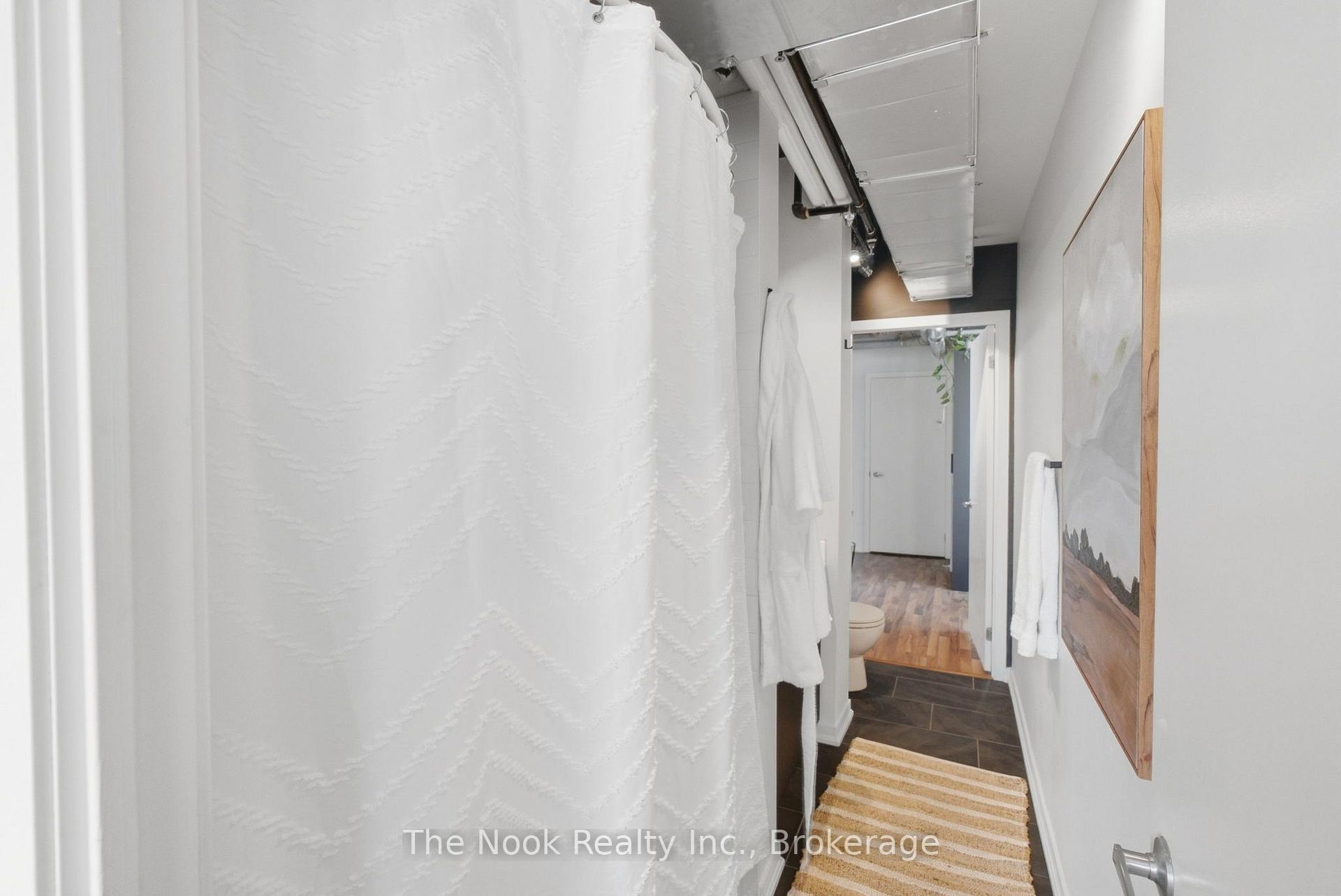 Photo 15 of Unit 603, 736 Dundas Street E, Toronto, Regent Park — HOMEH