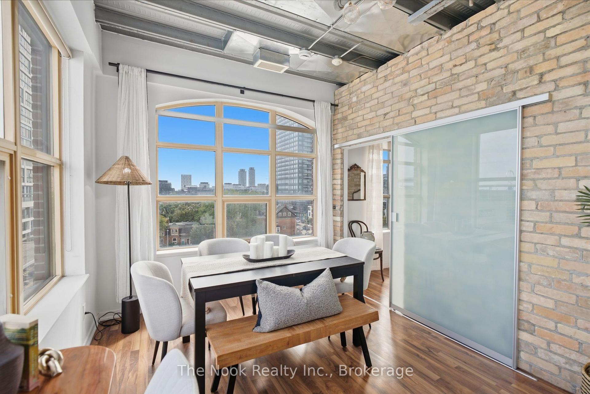 Photo 31 of Unit 603, 736 Dundas Street E, Toronto, Regent Park — HOMEH