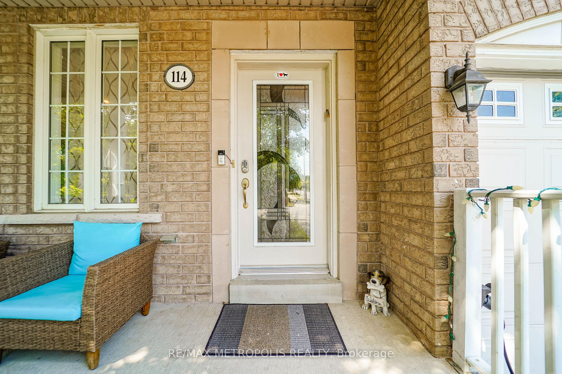 Photo 5 of 114 Selwyn Road, Richmond Hill, Jefferson — HOMEH