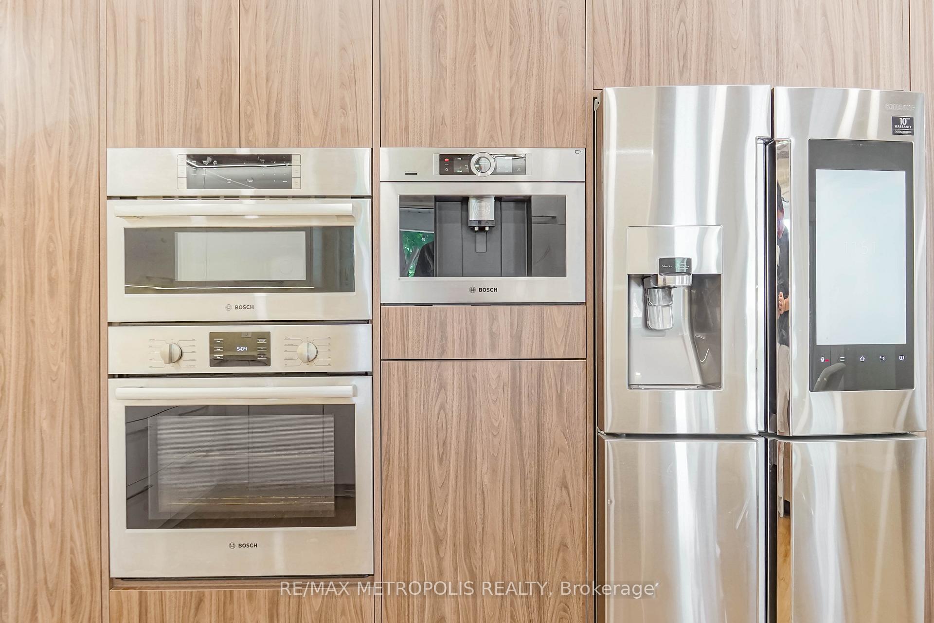 Photo 27 of 114 Selwyn Road, Richmond Hill, Jefferson — HOMEH