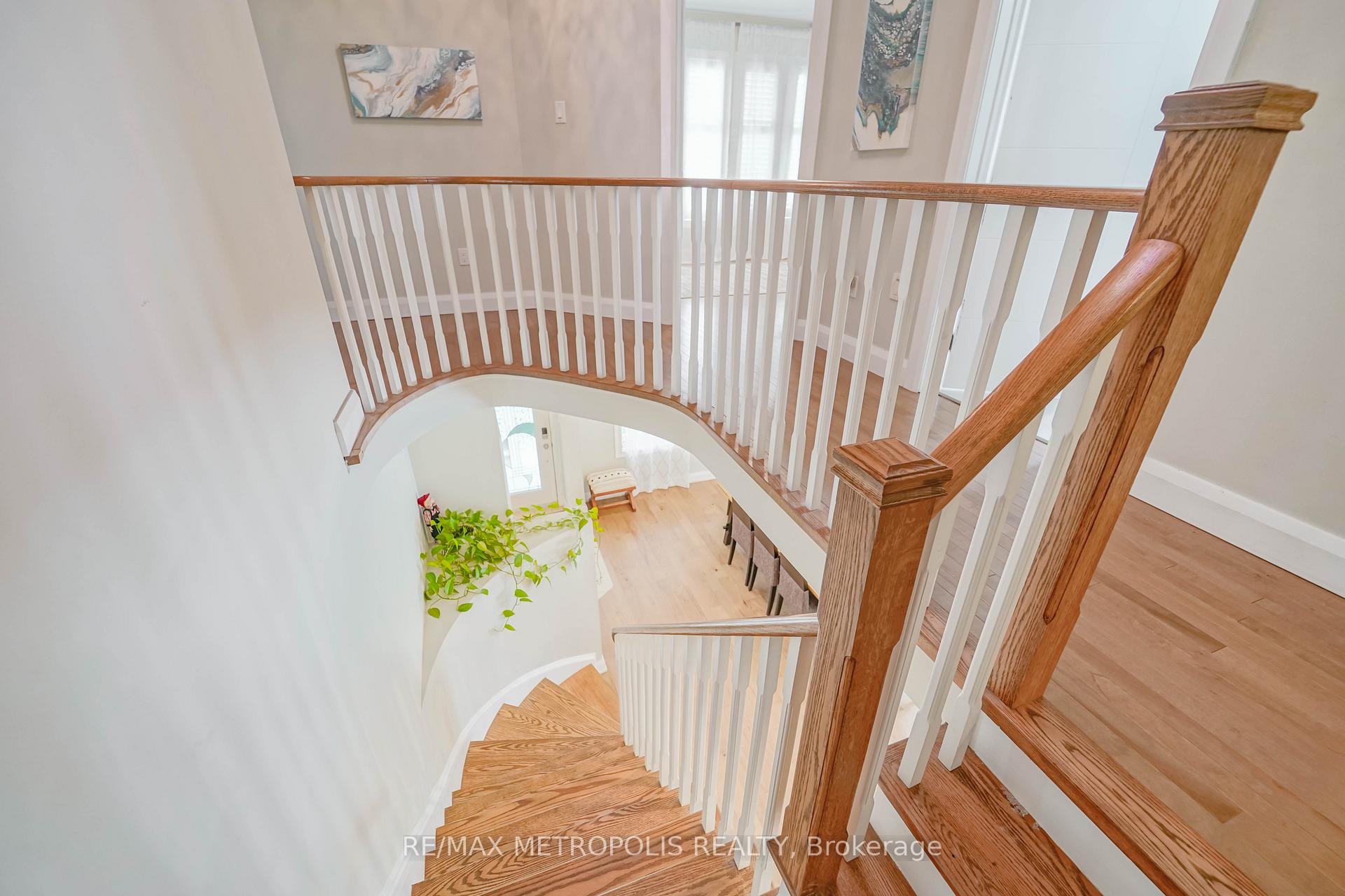 Photo 29 of 114 Selwyn Road, Richmond Hill, Jefferson — HOMEH