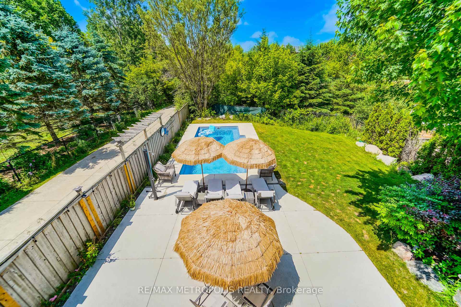 Photo 35 of 114 Selwyn Road, Richmond Hill, Jefferson — HOMEH