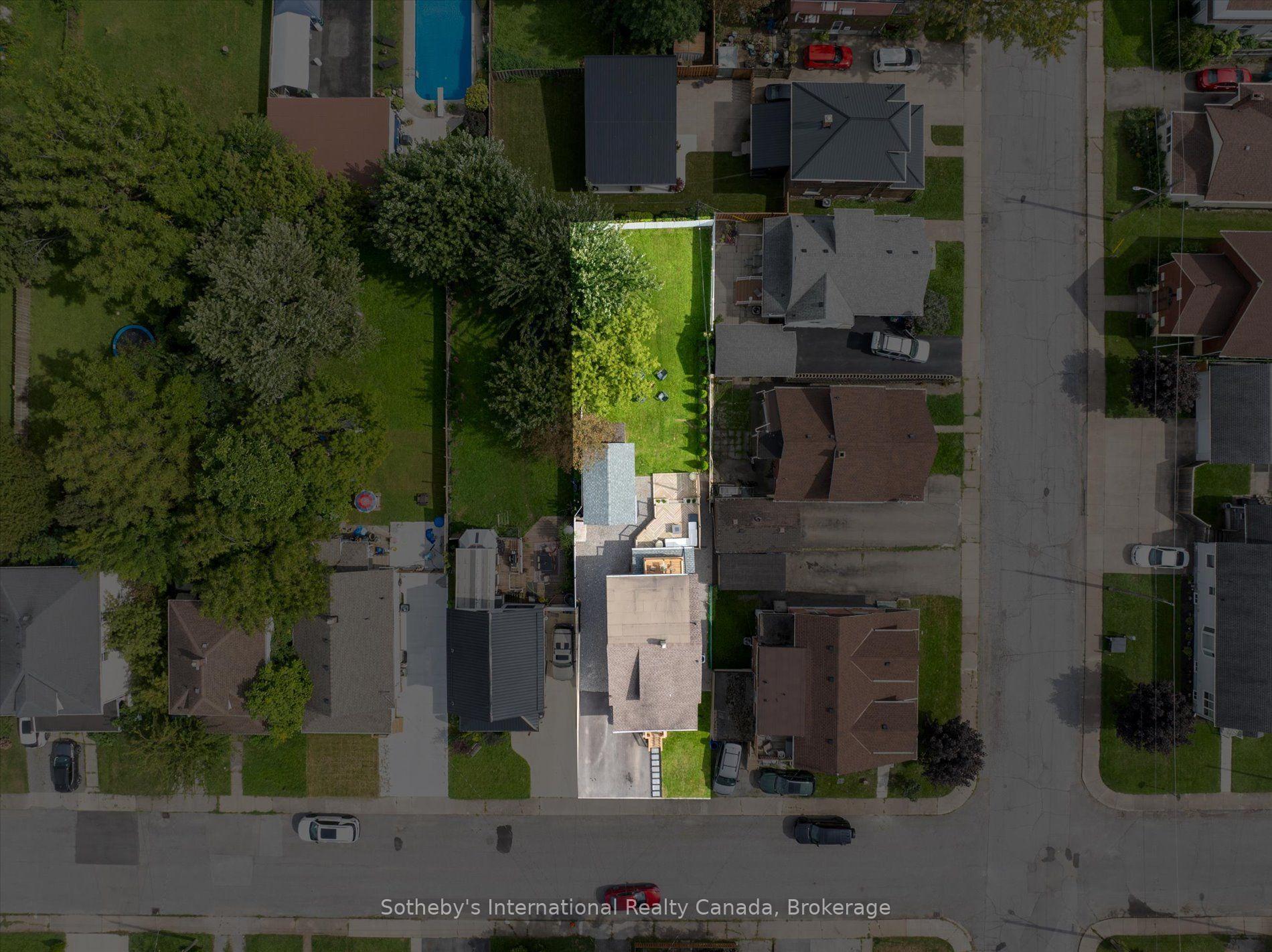 Photo 48 of 4686 Third Avenue, Niagara Falls, Cherrywood — HOMEH