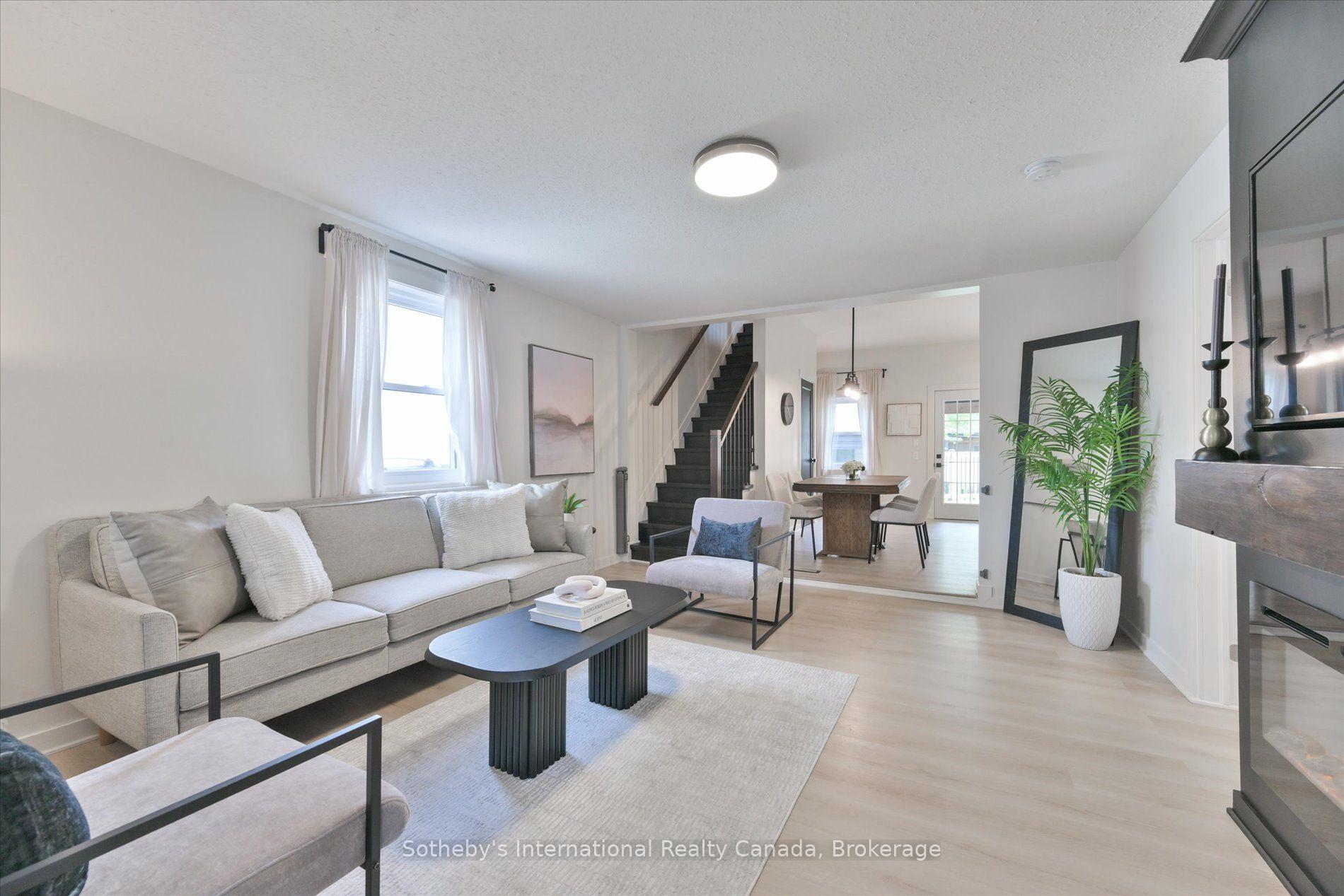 Photo 6 of 4686 Third Avenue, Niagara Falls, Cherrywood — HOMEH