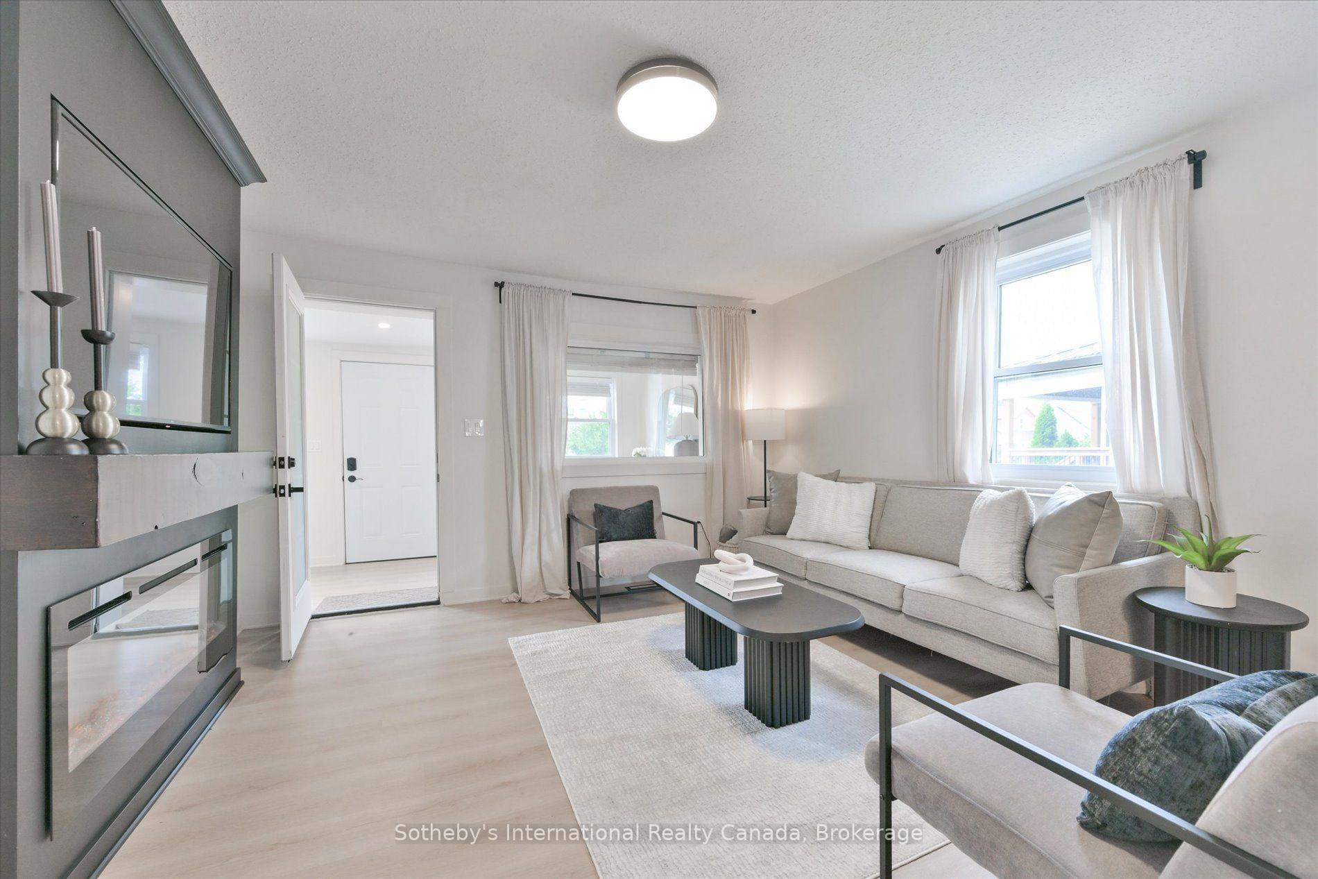 Photo 9 of 4686 Third Avenue, Niagara Falls, Cherrywood — HOMEH
