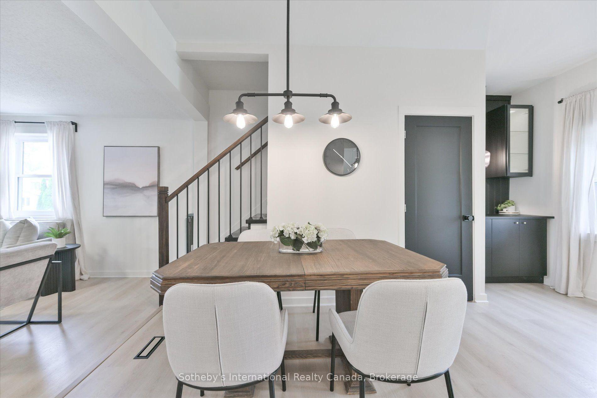 Photo 12 of 4686 Third Avenue, Niagara Falls, Cherrywood — HOMEH