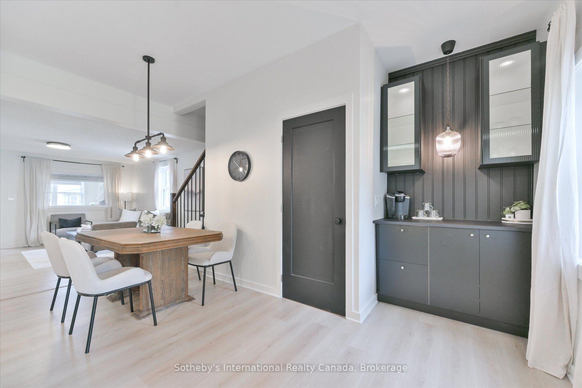 Photo 14 of 4686 Third Avenue, Niagara Falls, Cherrywood — HOMEH