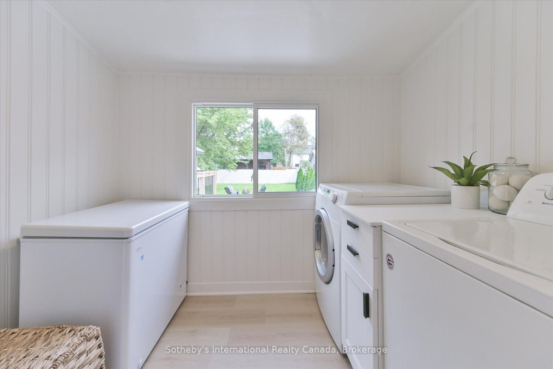 Photo 20 of 4686 Third Avenue, Niagara Falls, Cherrywood — HOMEH