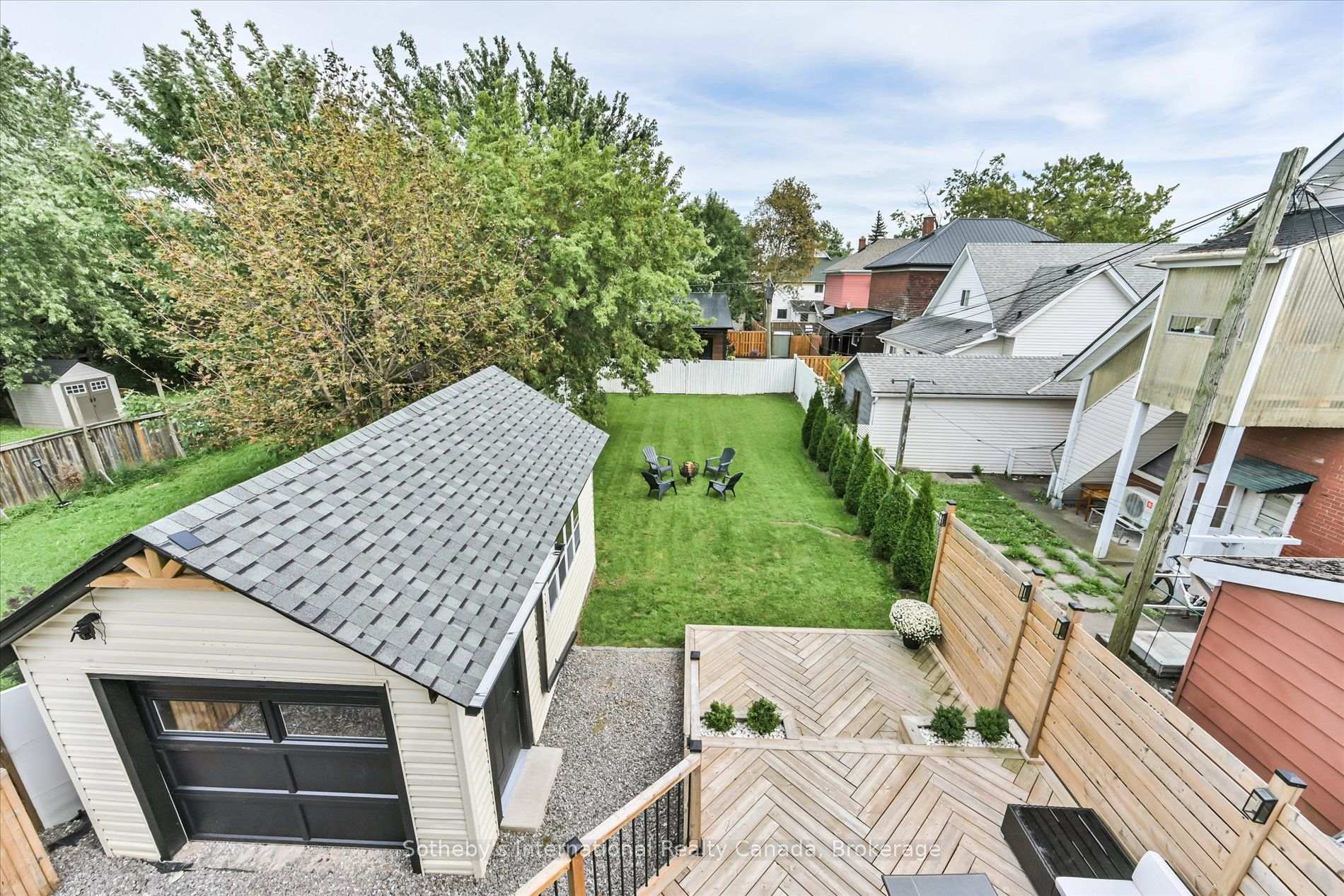 Photo 32 of 4686 Third Avenue, Niagara Falls, Cherrywood — HOMEH