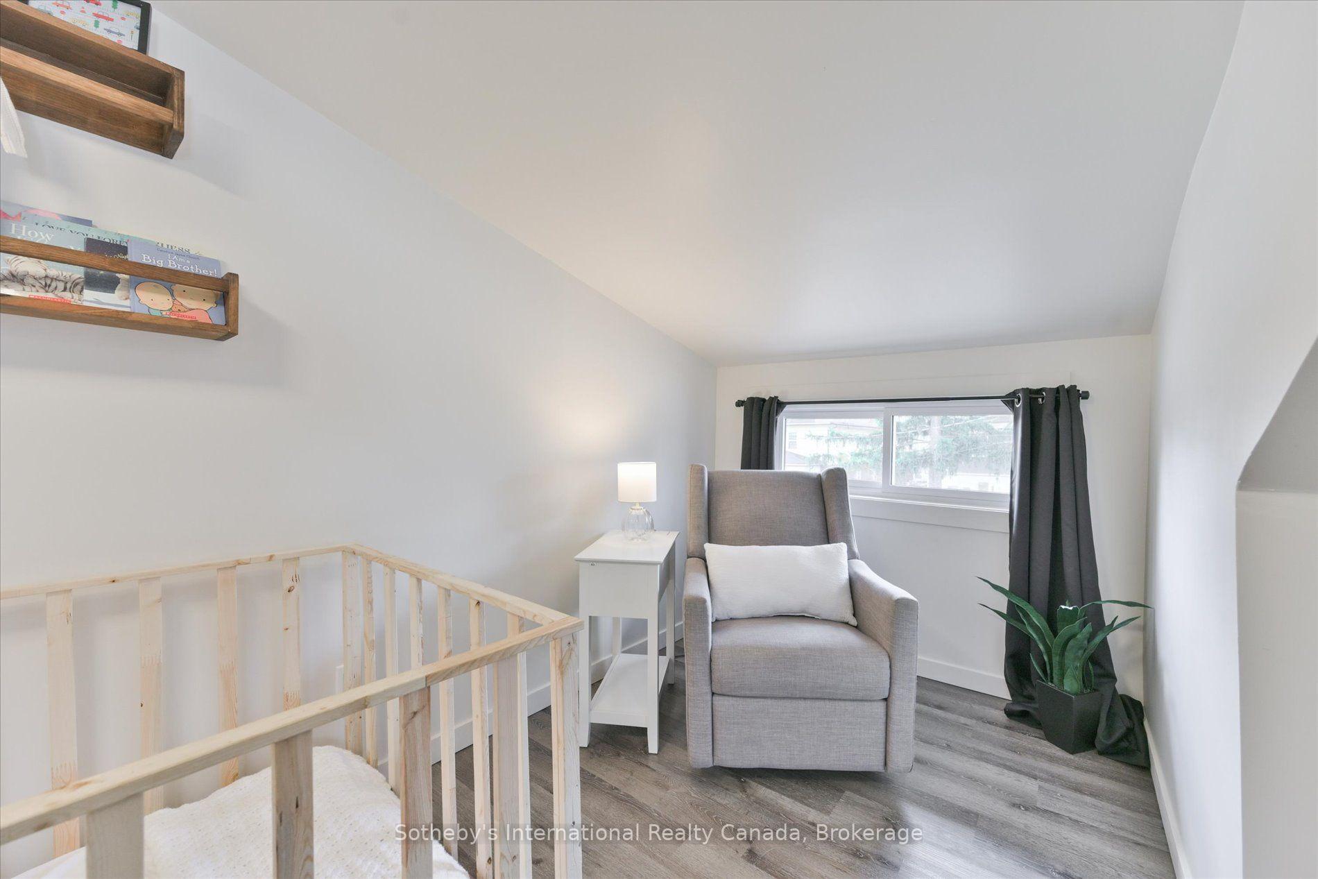 Photo 35 of 4686 Third Avenue, Niagara Falls, Cherrywood — HOMEH