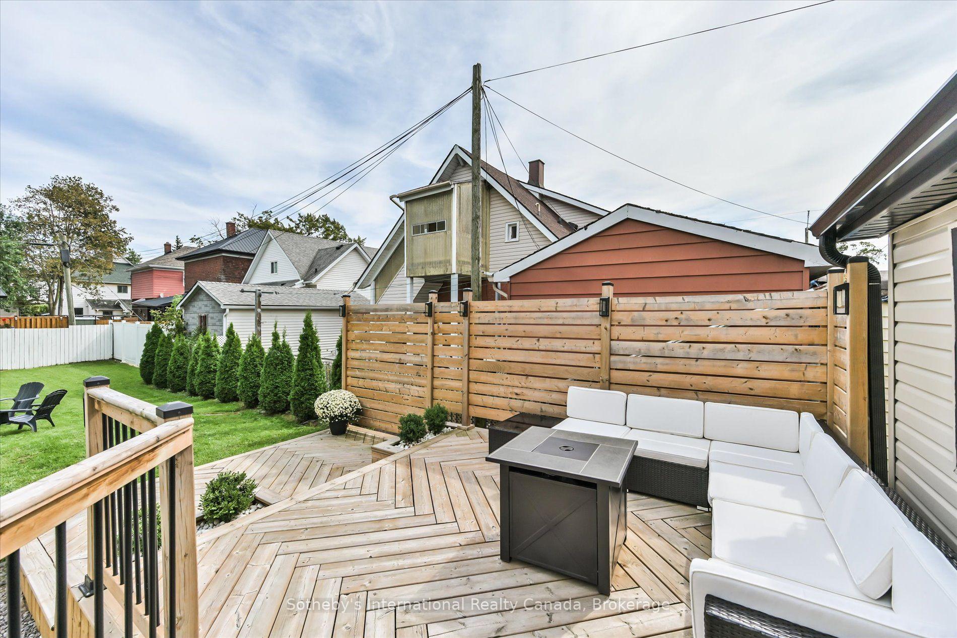 Photo 38 of 4686 Third Avenue, Niagara Falls, Cherrywood — HOMEH