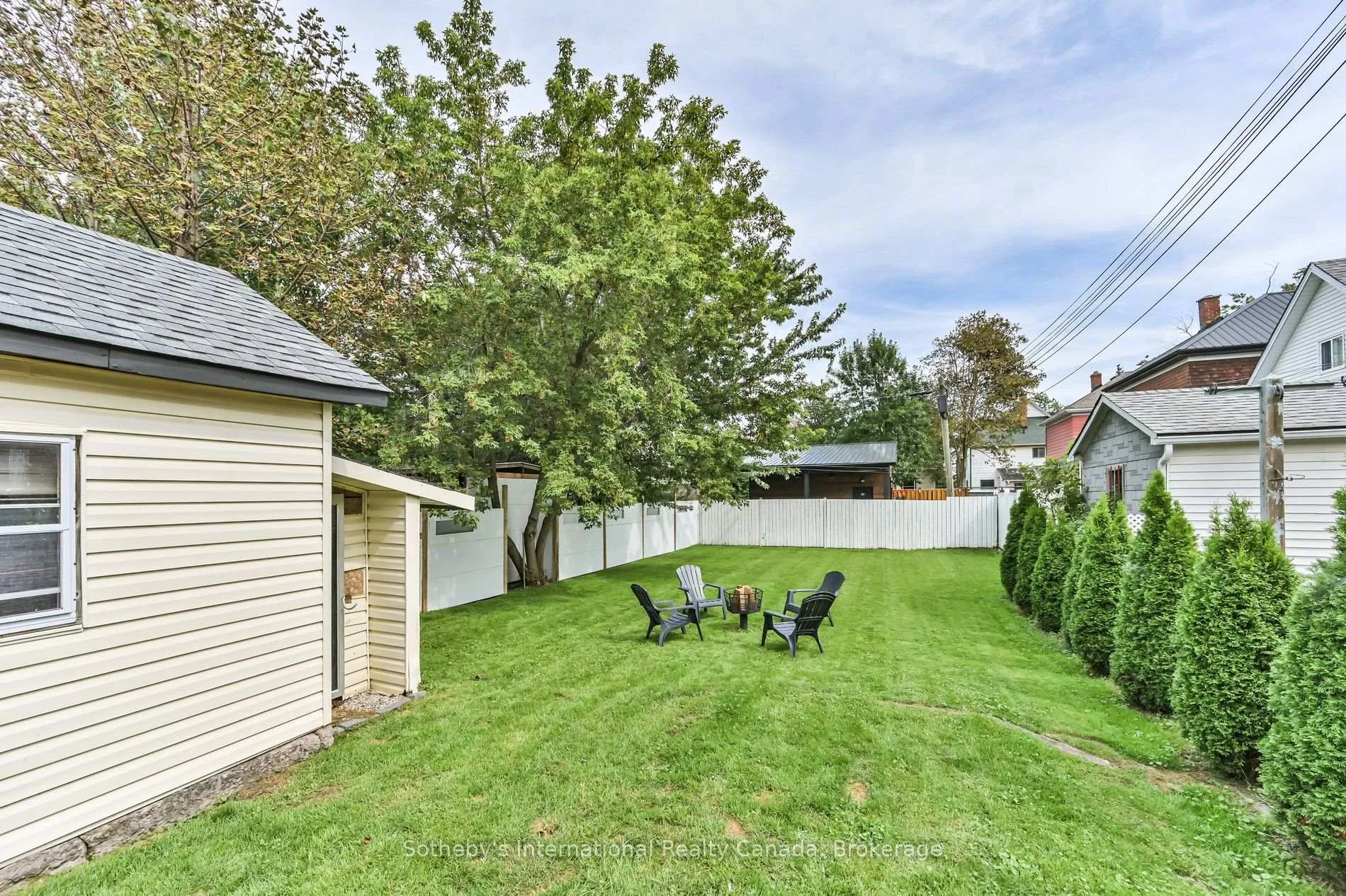 Photo 50 of 4686 Third Avenue, Niagara Falls, Cherrywood — HOMEH