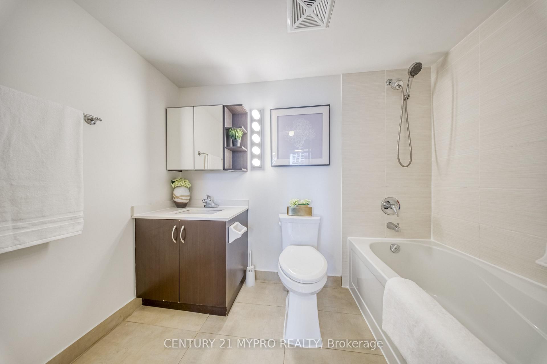 Photo 15 of Unit 602, 320 Richmond Street E, Toronto, Moss Park — HOMEH