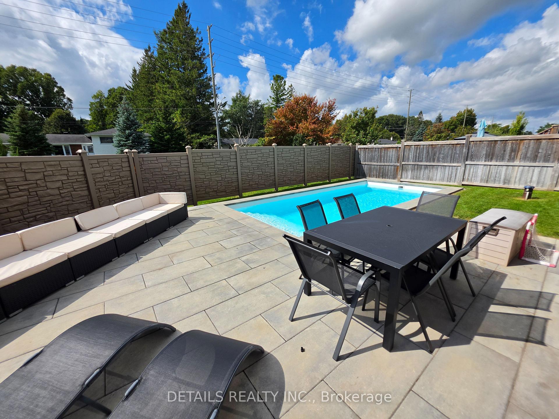 Photo 36 of 764 Kirkham Crescent, Ottawa, Btwn Franktown Rd. & Fallowfield Rd. — HOMEH