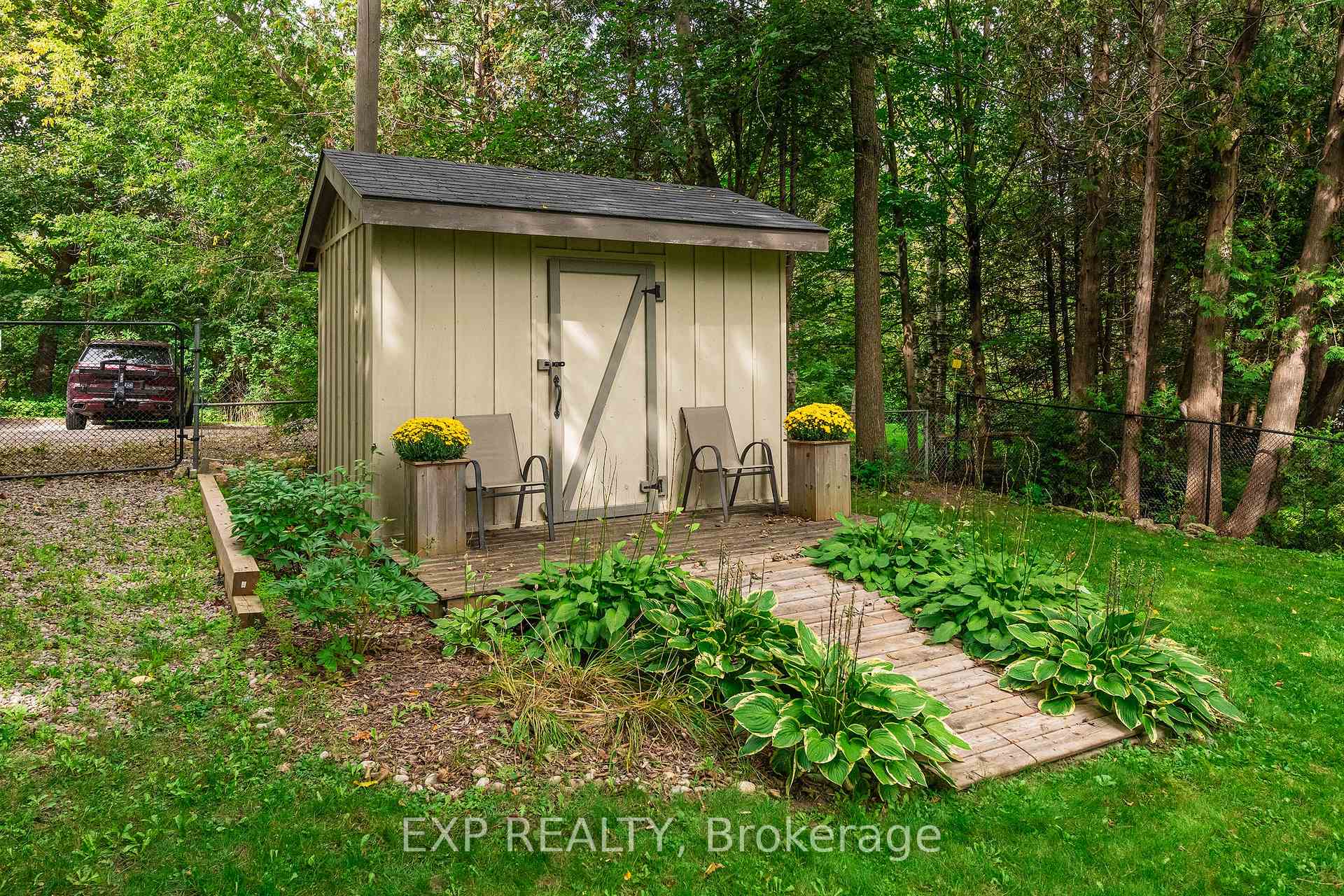 Photo 45 of 7 Third Avenue, Orangeville — HOMEH