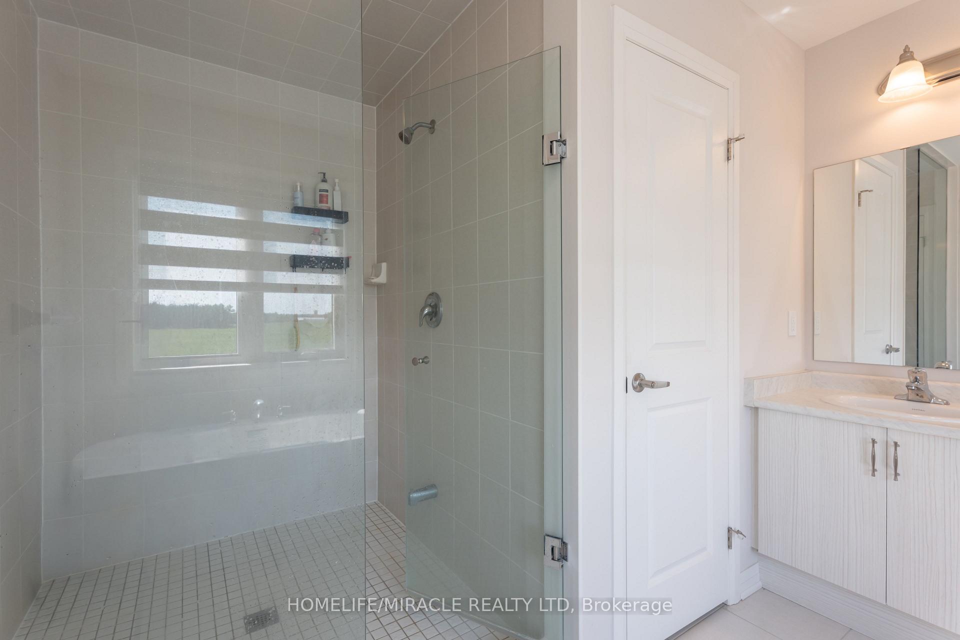 Photo 37 of 69 Mary Watson Street, North Dumfries, Ayr — HOMEH
