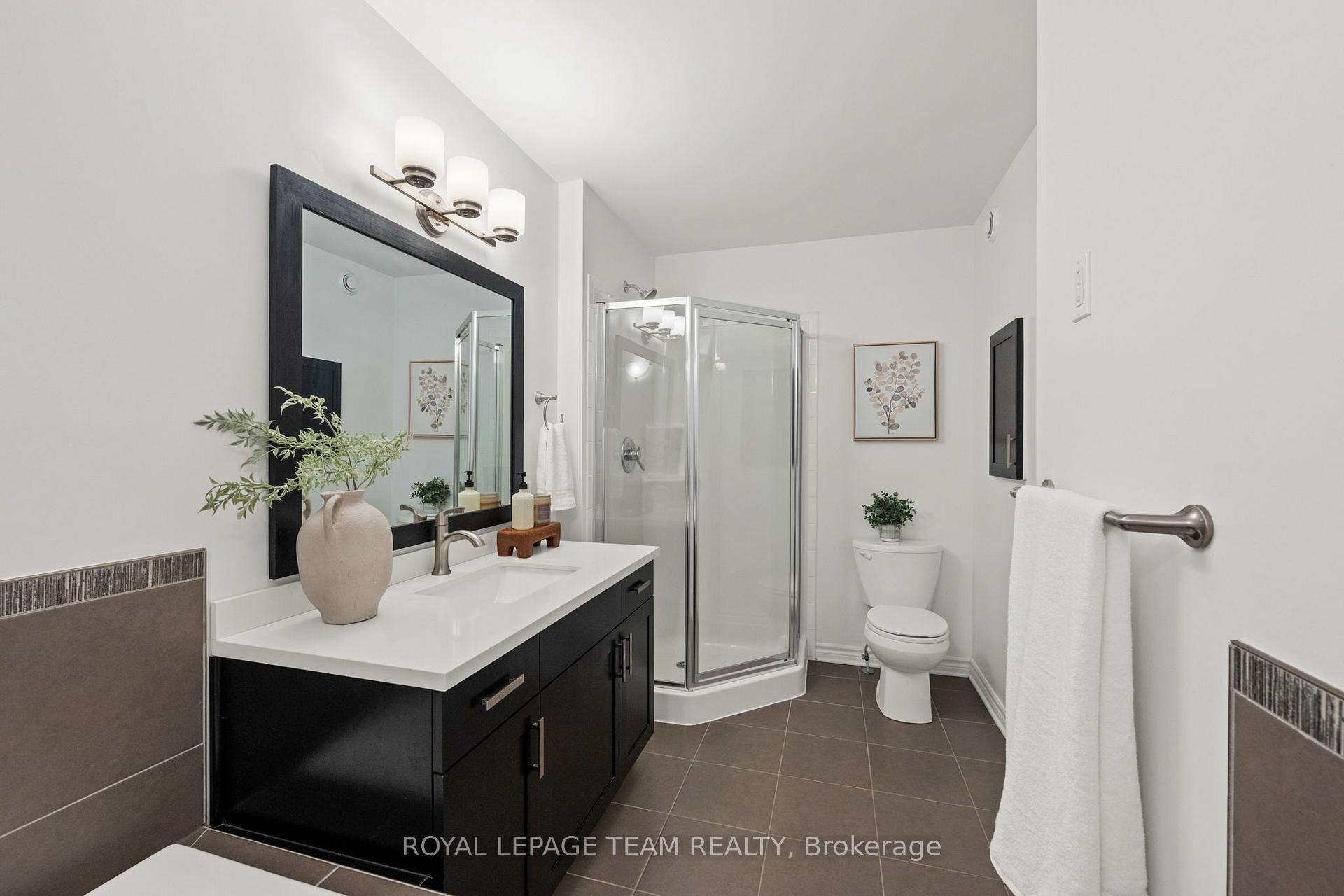 Photo 26 of 212 Pembina Private, Ottawa, Riverside South/Gloucester Glen — HOMEH