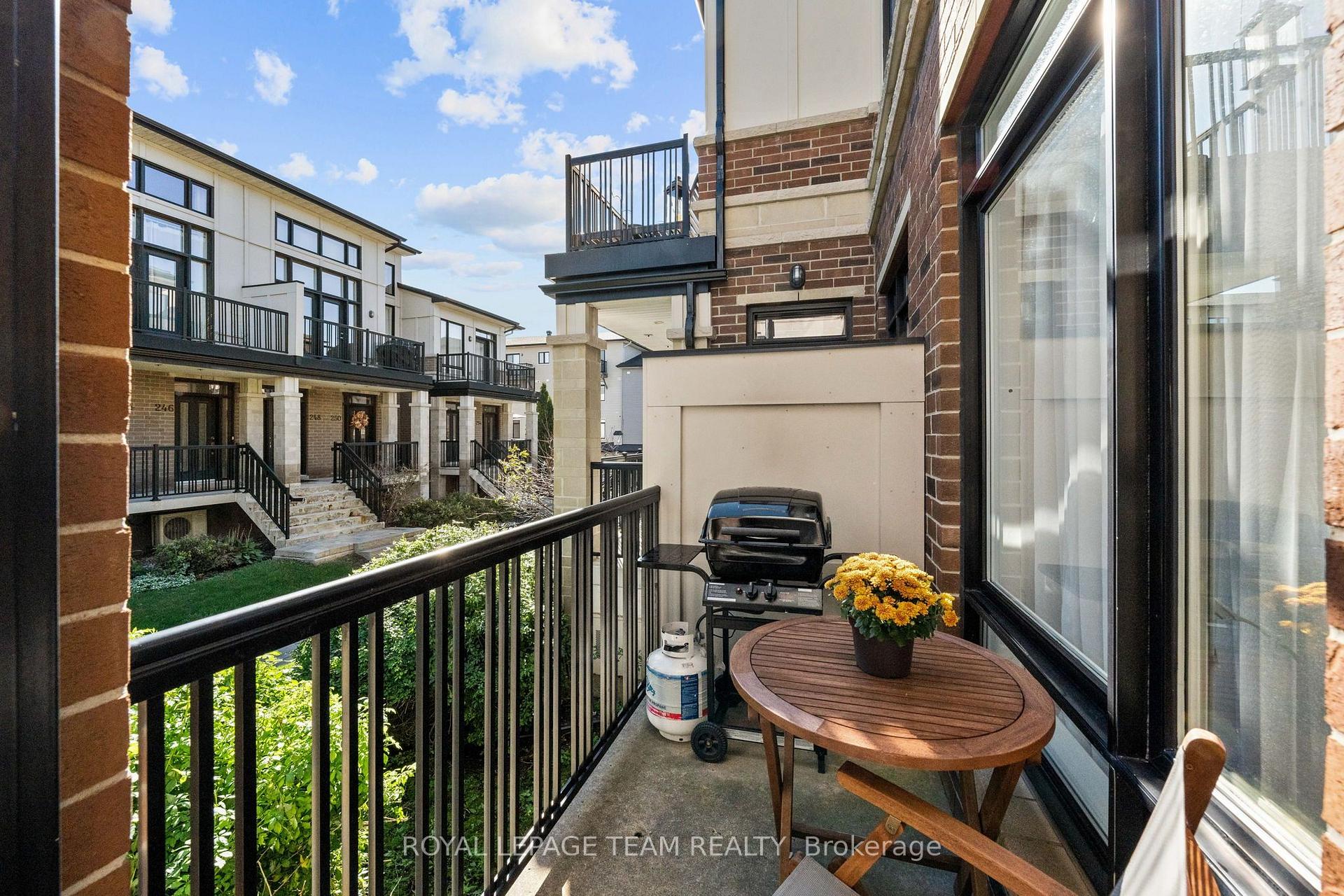 Photo 27 of 212 Pembina Private, Ottawa, Riverside South/Gloucester Glen — HOMEH