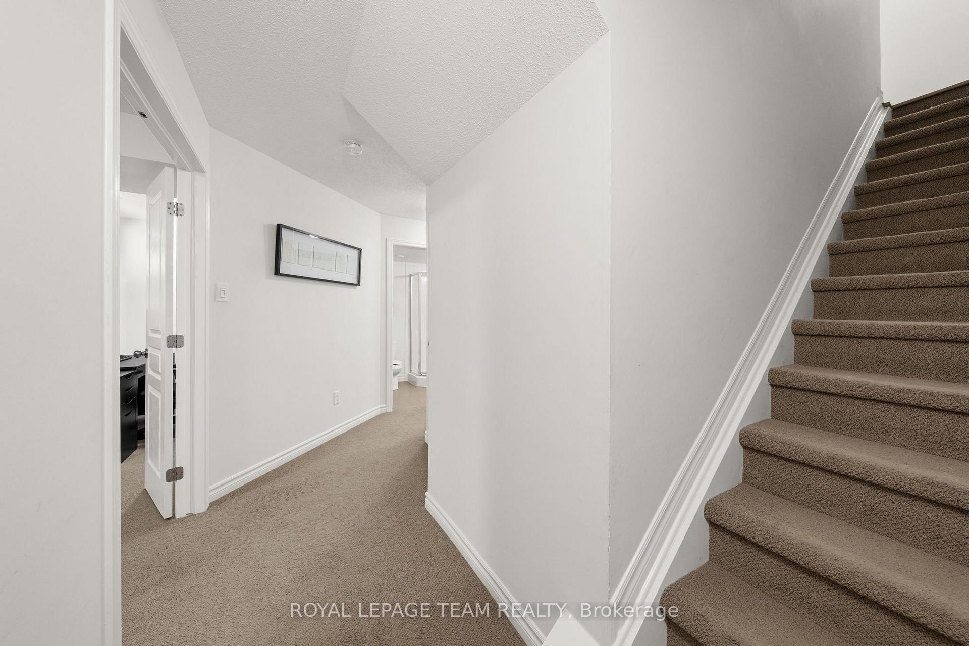 Photo 29 of 212 Pembina Private, Ottawa, Riverside South/Gloucester Glen — HOMEH