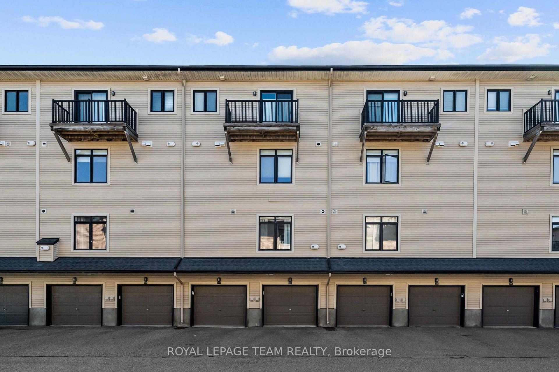 Photo 43 of 212 Pembina Private, Ottawa, Riverside South/Gloucester Glen — HOMEH