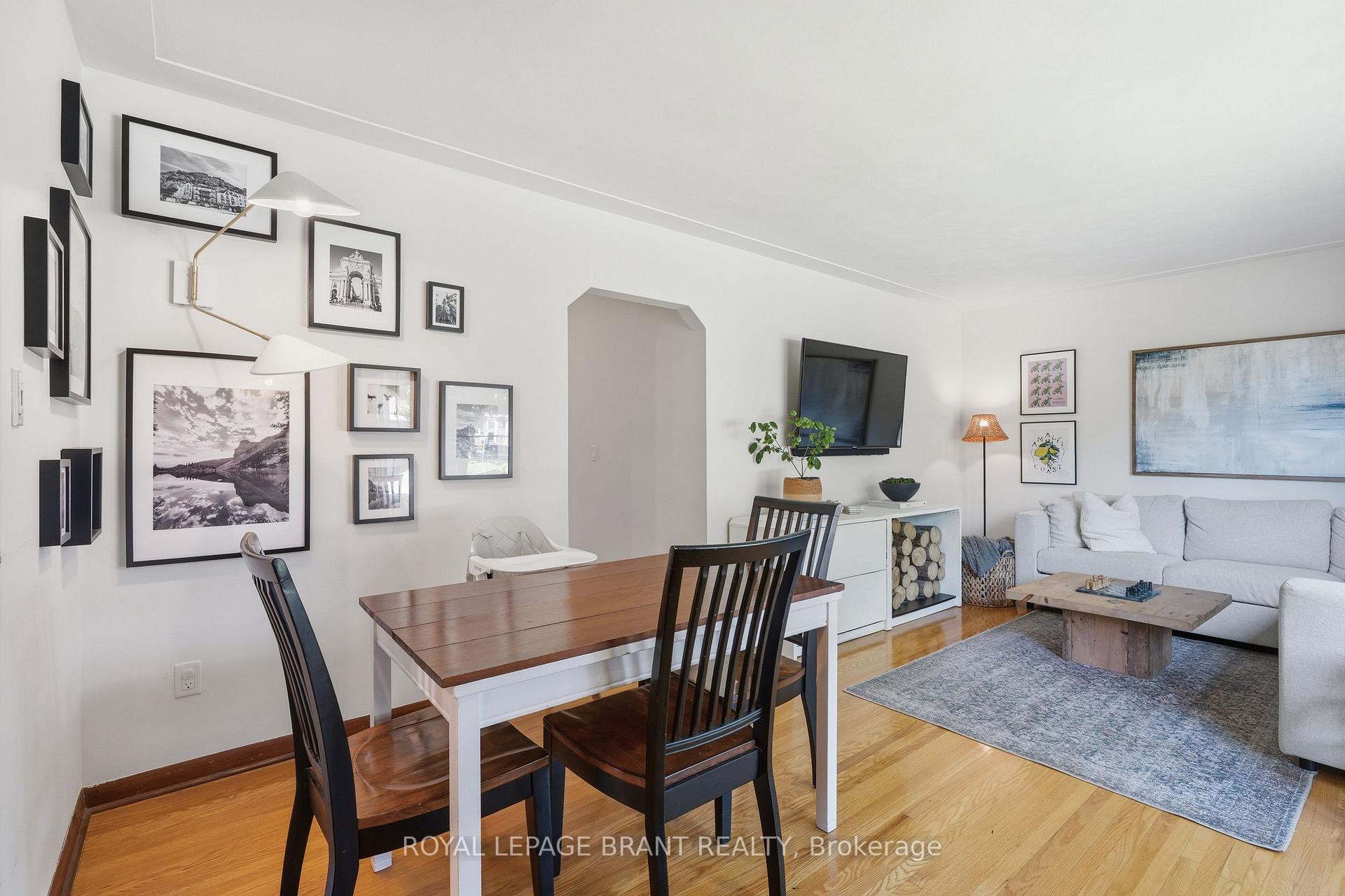 Photo 3 of 6 Mccammon Street, Brant, Paris — HOMEH