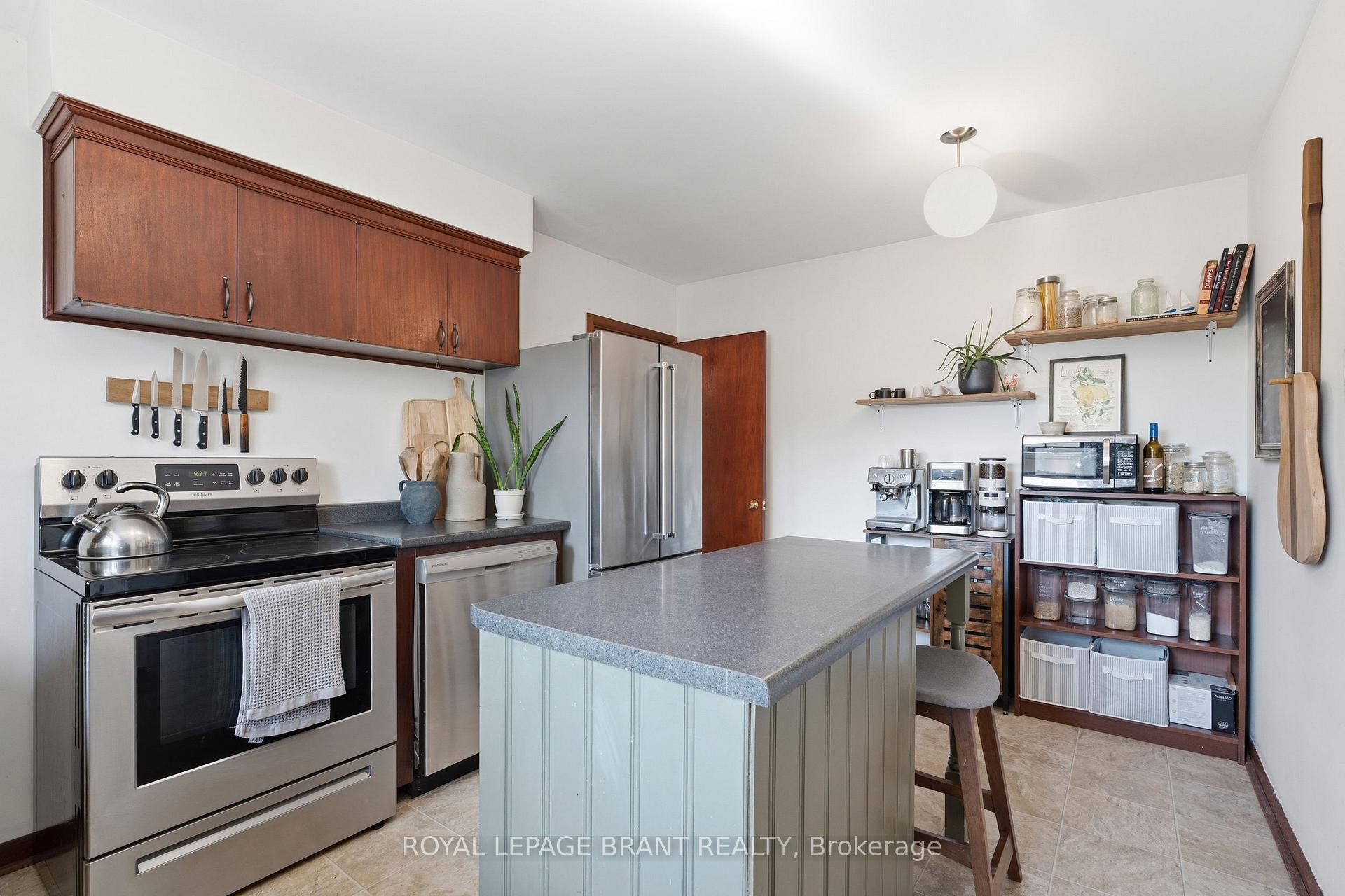Photo 6 of 6 Mccammon Street, Brant, Paris — HOMEH
