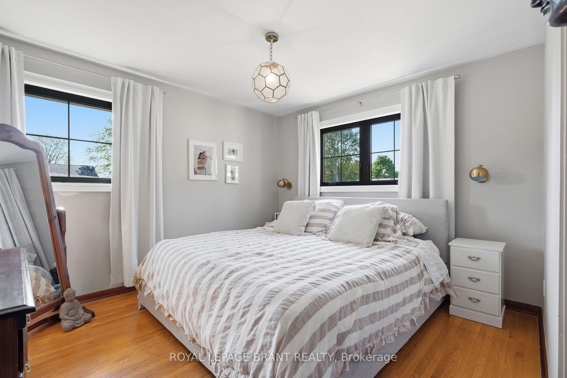 Photo 7 of 6 Mccammon Street, Brant, Paris — HOMEH