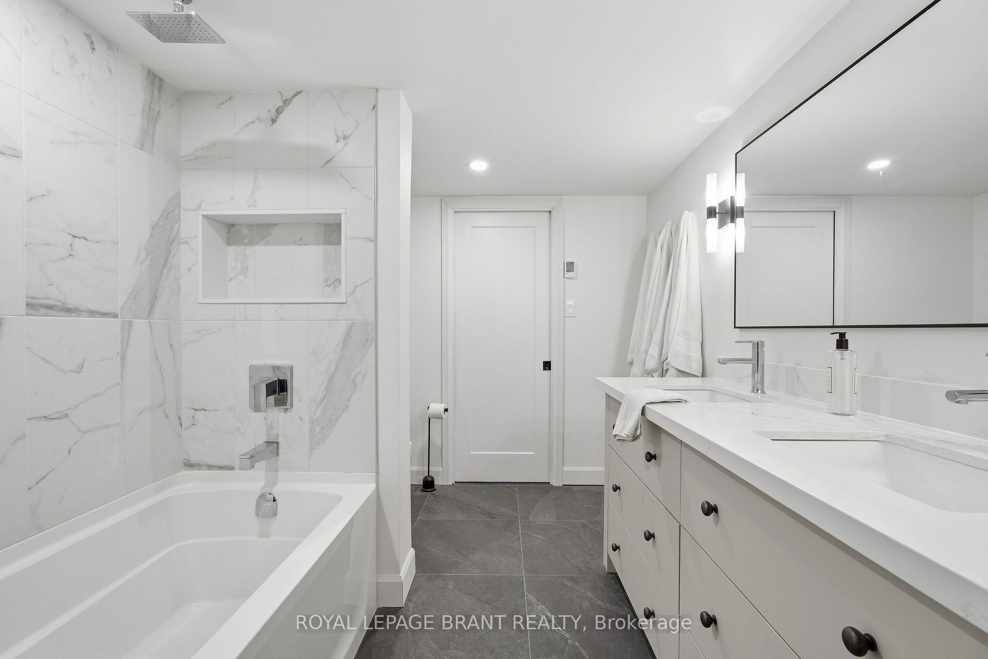 Photo 14 of 6 Mccammon Street, Brant, Paris — HOMEH