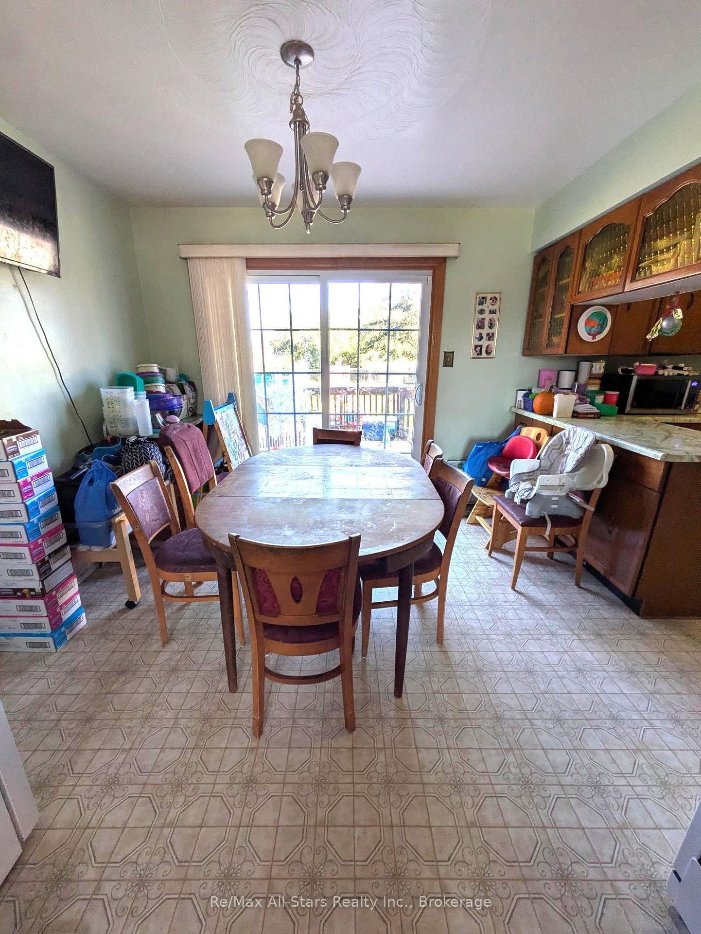 Photo 25 of 5-7 Weldon Road, Kawartha Lakes, Lindsay — HOMEH