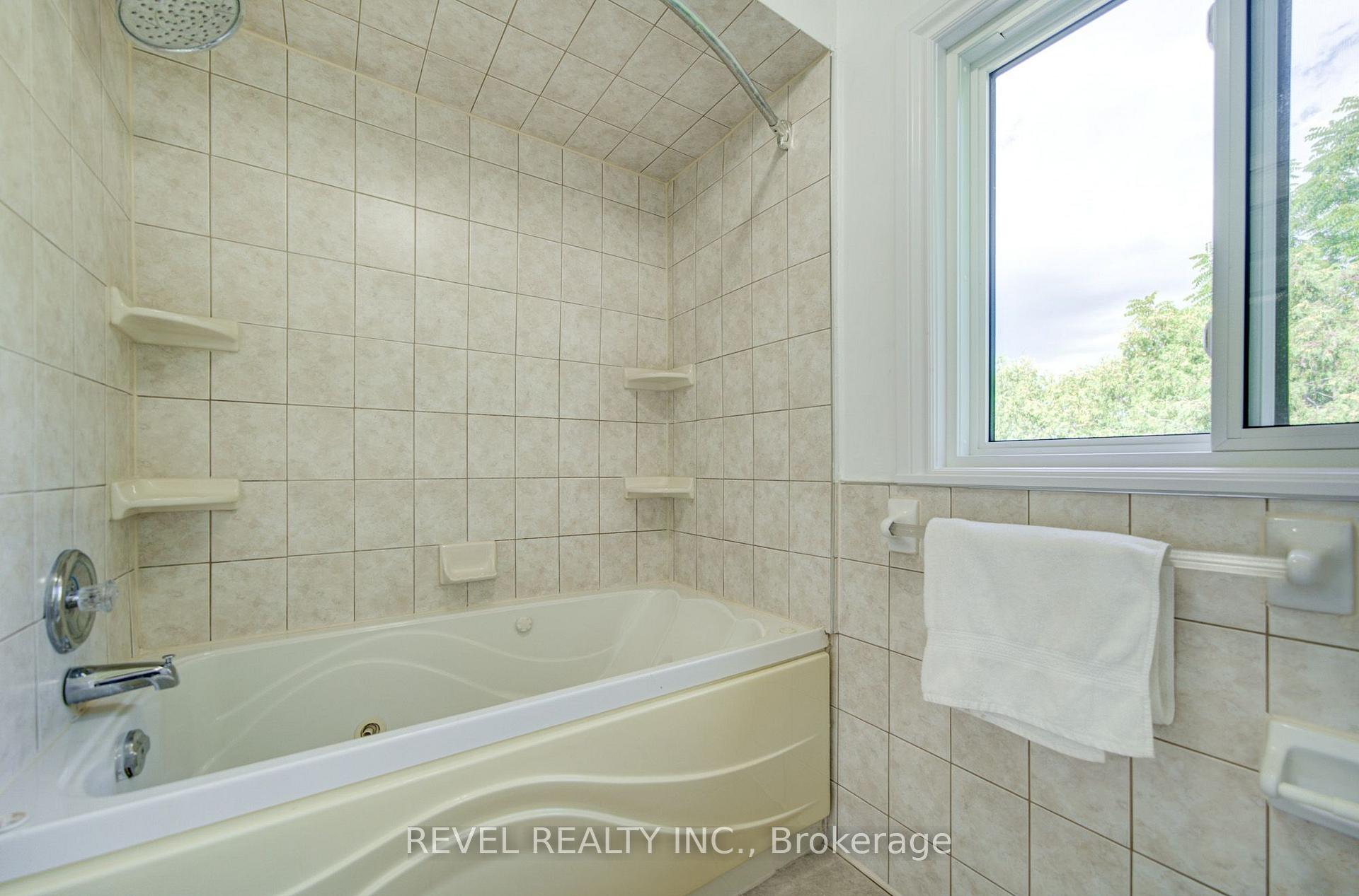 Photo 25 of 2141 Theoden Court, Pickering, Brock Ridge — HOMEH