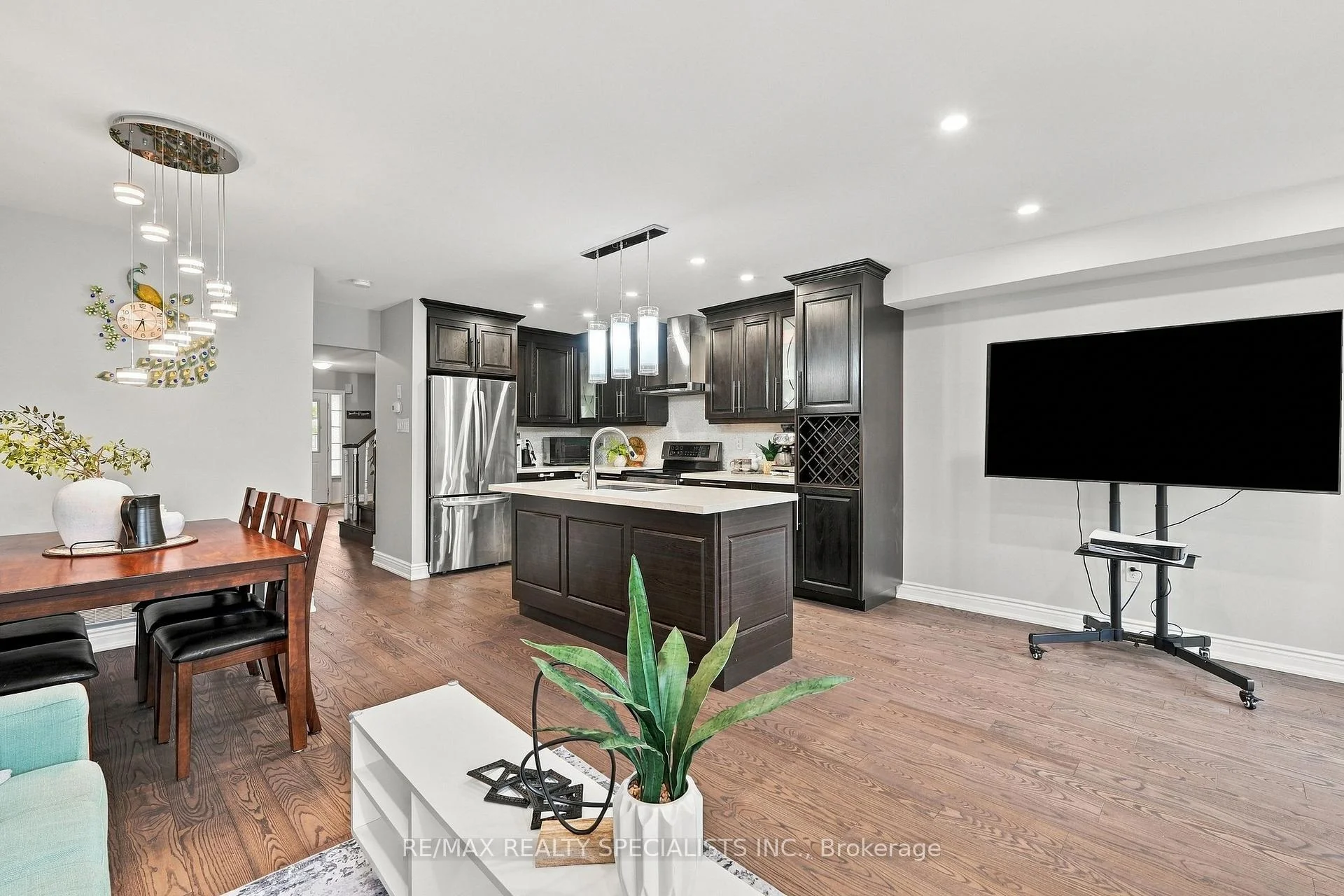 Photo 13 of 1140 Bonin Crescent, Milton, Clarke — HOMEH