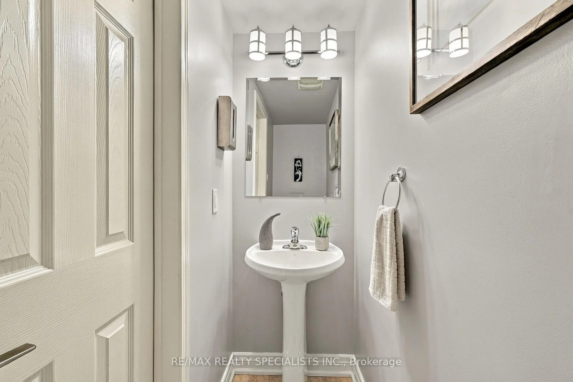 Photo 22 of 1140 Bonin Crescent, Milton, Clarke — HOMEH