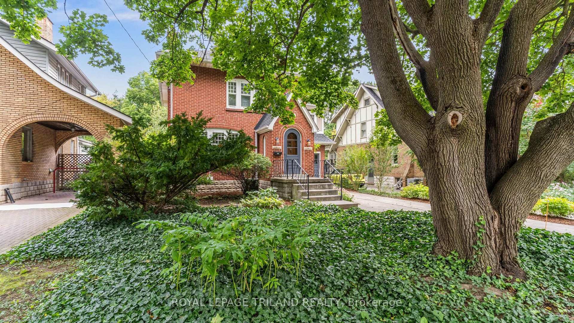 Photo 3 of 964 Maitland Street, London, East B — HOMEH