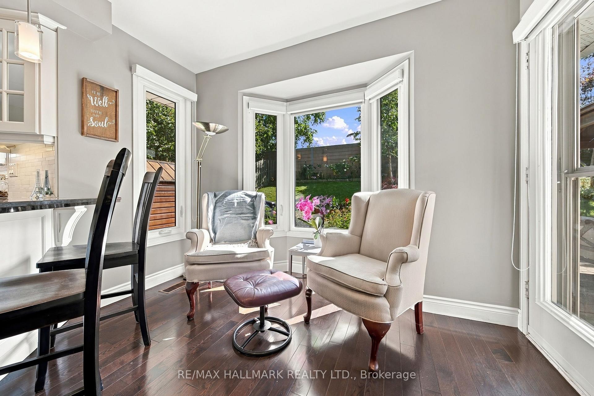 Photo 13 of 427 Melanie Crescent, Hamilton, Ancaster — HOMEH