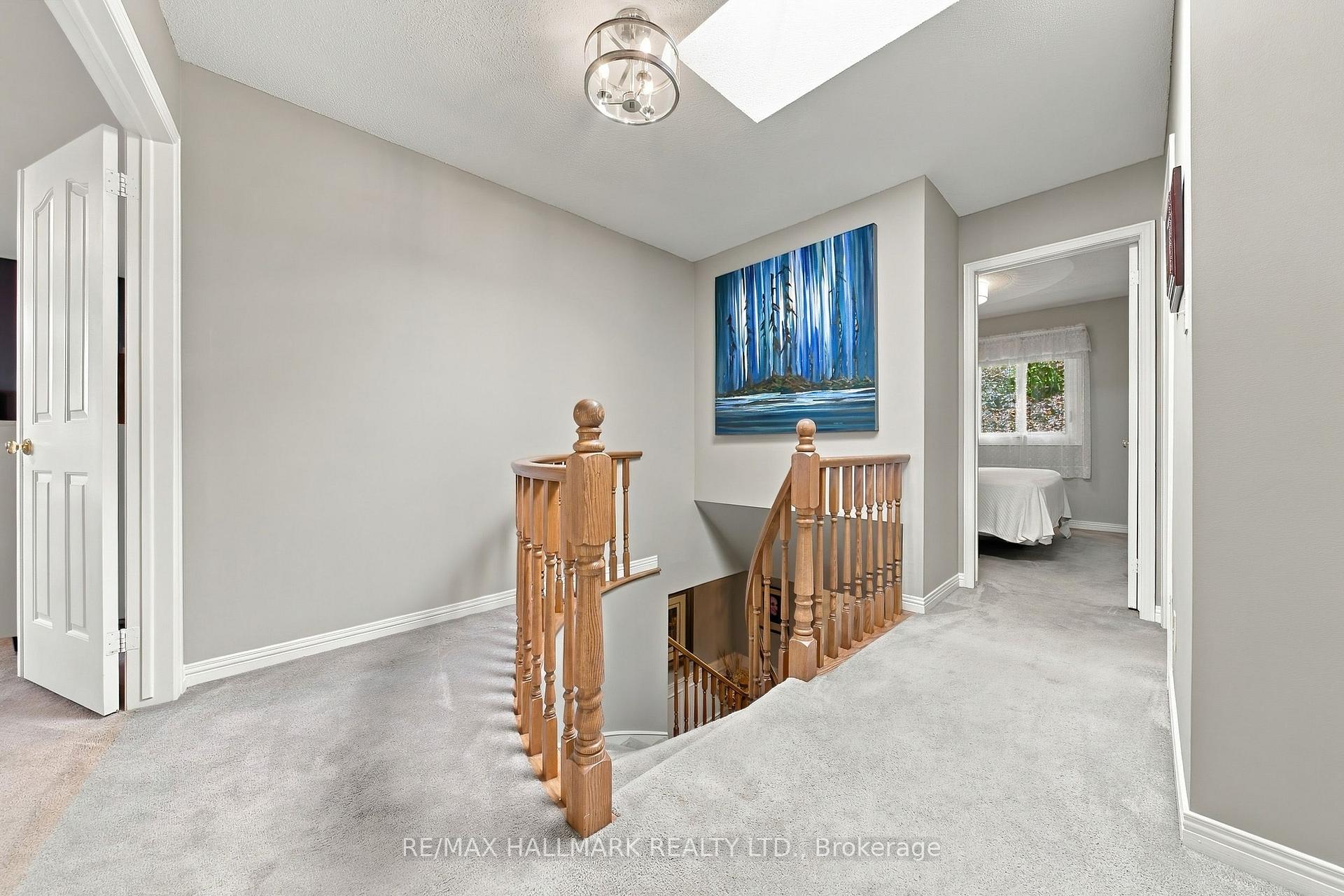 Photo 21 of 427 Melanie Crescent, Hamilton, Ancaster — HOMEH