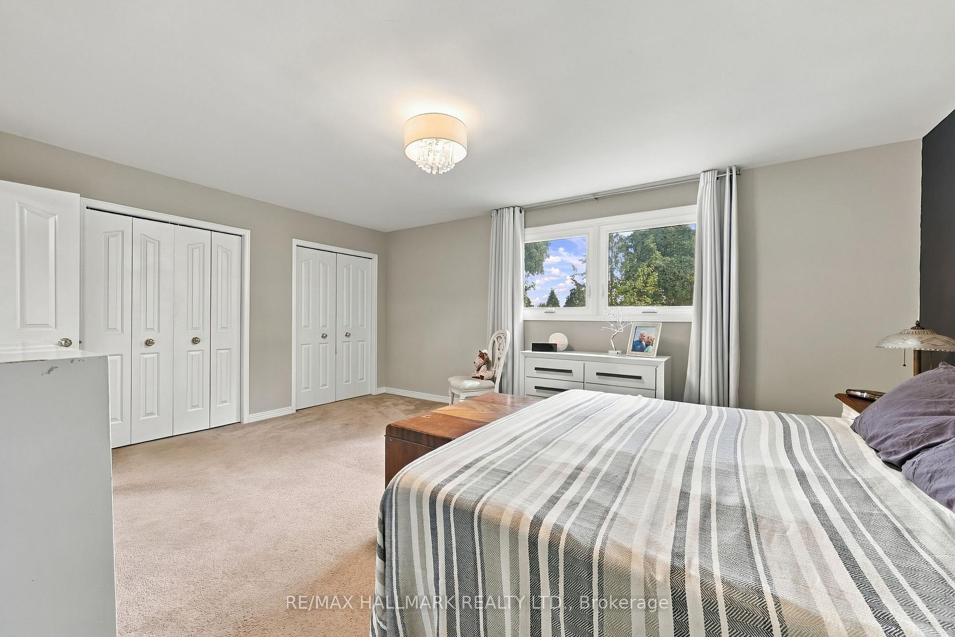 Photo 23 of 427 Melanie Crescent, Hamilton, Ancaster — HOMEH