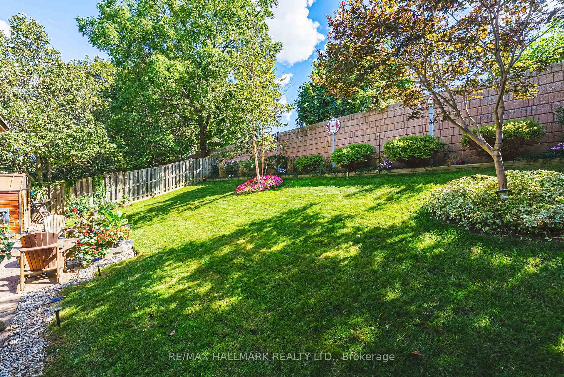Photo 32 of 427 Melanie Crescent, Hamilton, Ancaster — HOMEH