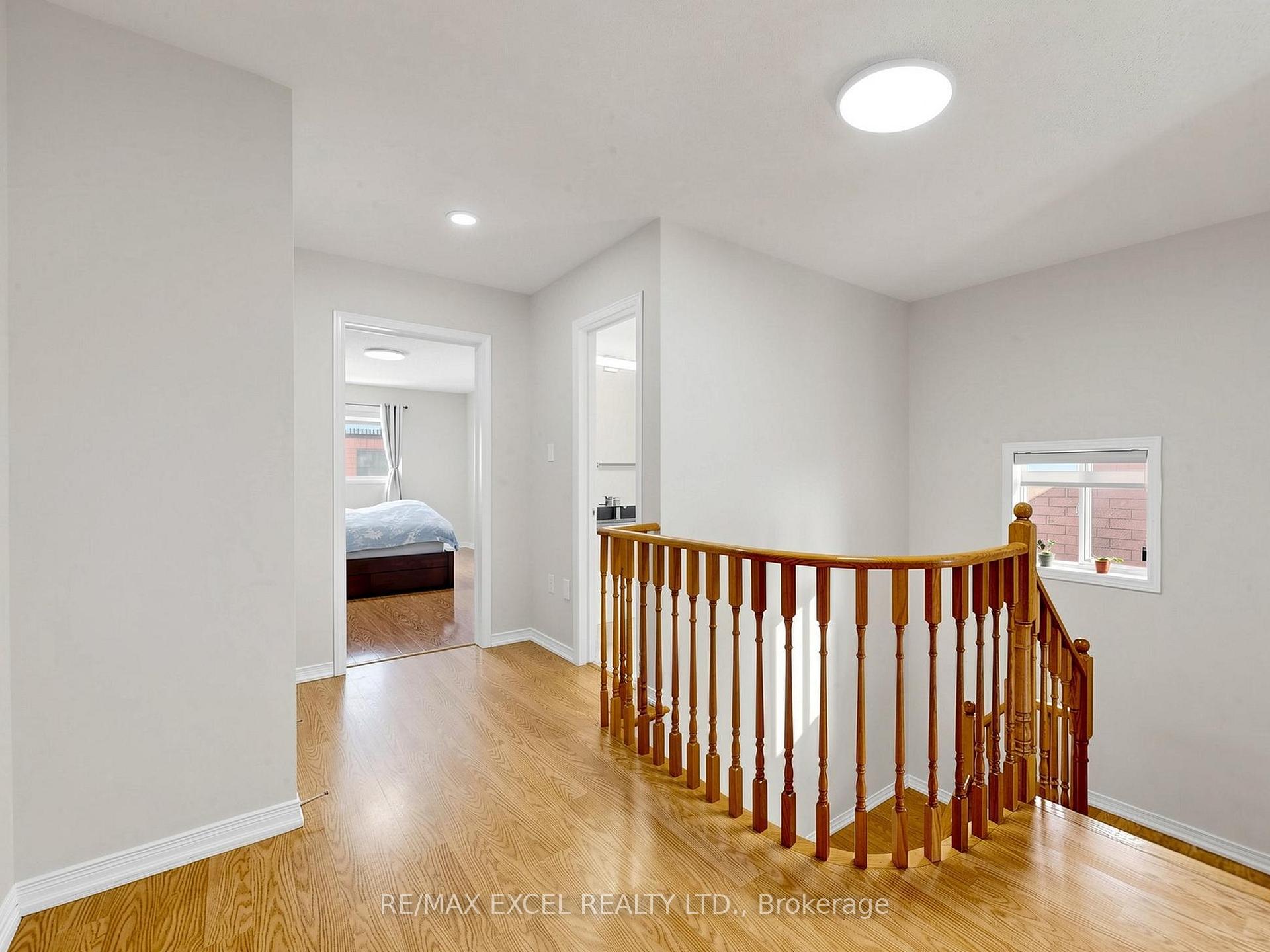Photo 15 of 6 Barr Crescent, Aurora, Bayview Northeast — HOMEH