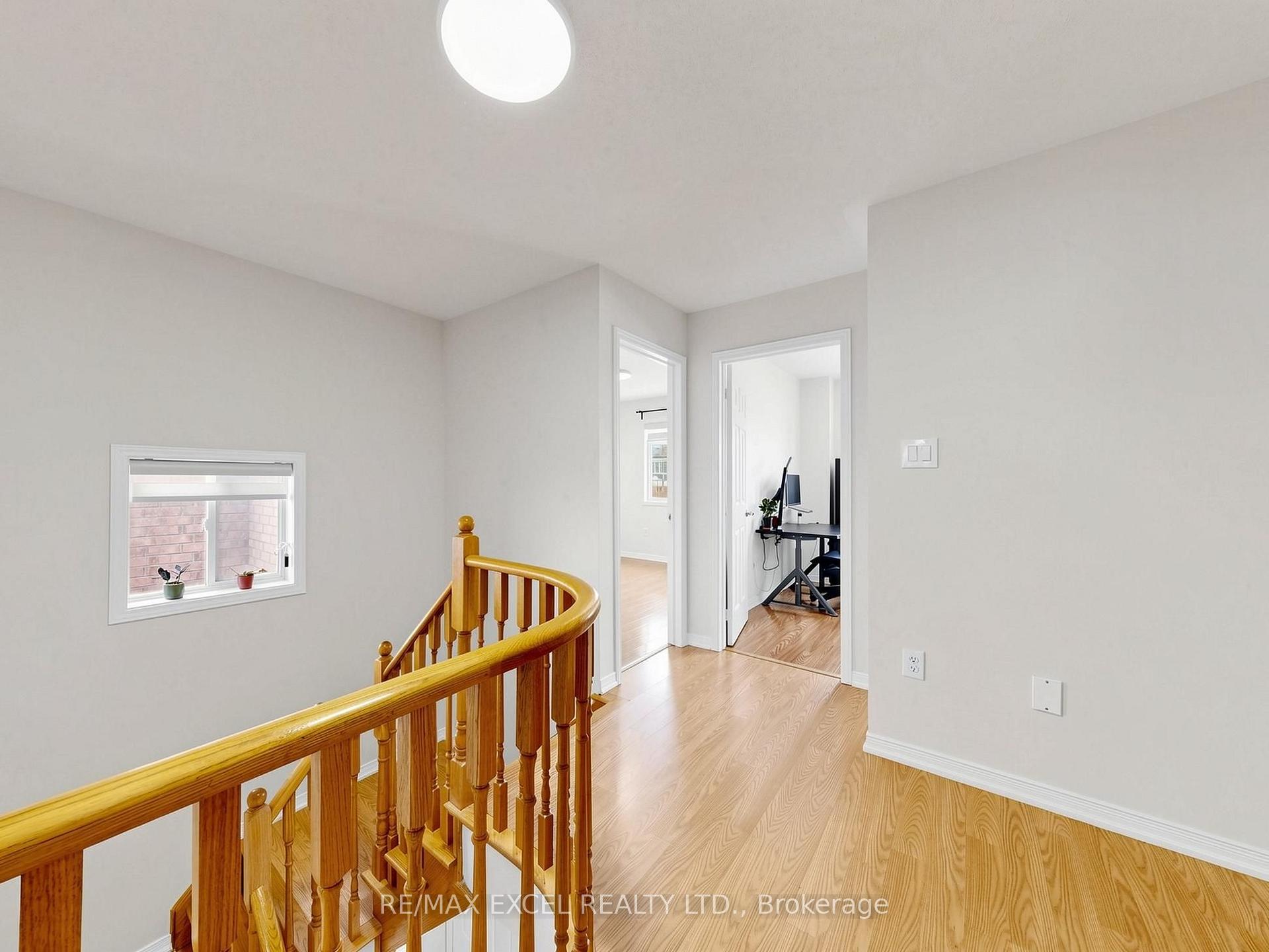 Photo 16 of 6 Barr Crescent, Aurora, Bayview Northeast — HOMEH