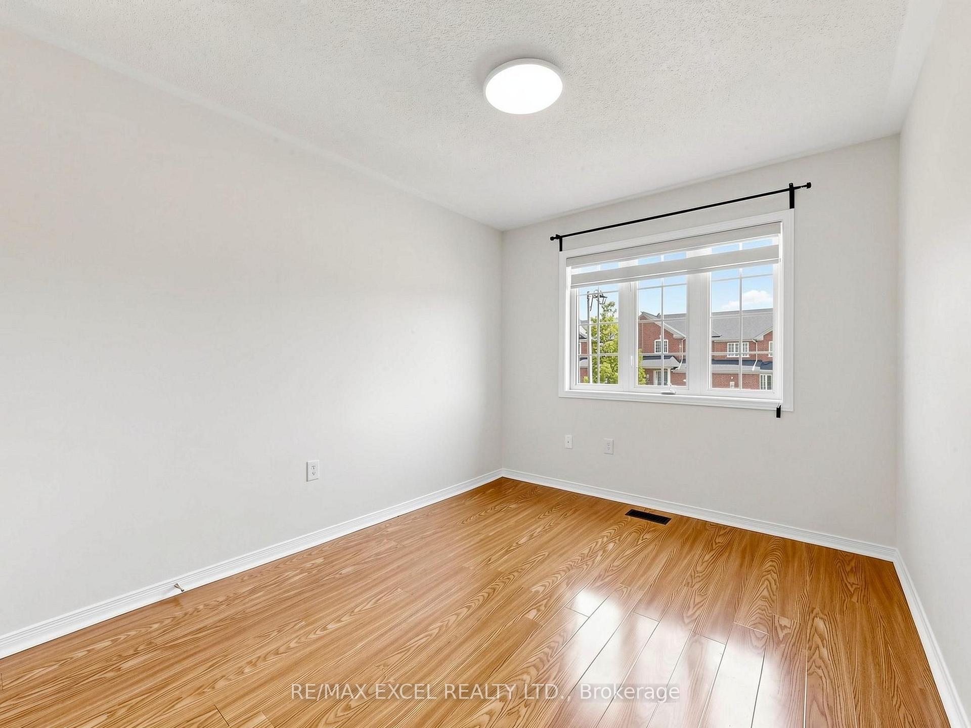Photo 21 of 6 Barr Crescent, Aurora, Bayview Northeast — HOMEH