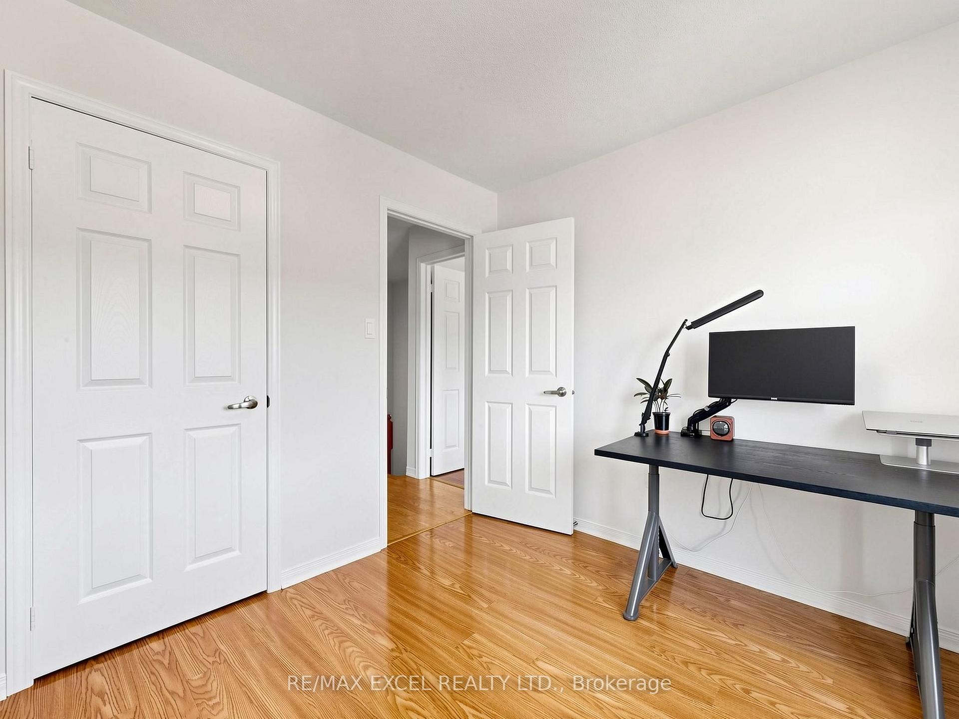 Photo 24 of 6 Barr Crescent, Aurora, Bayview Northeast — HOMEH