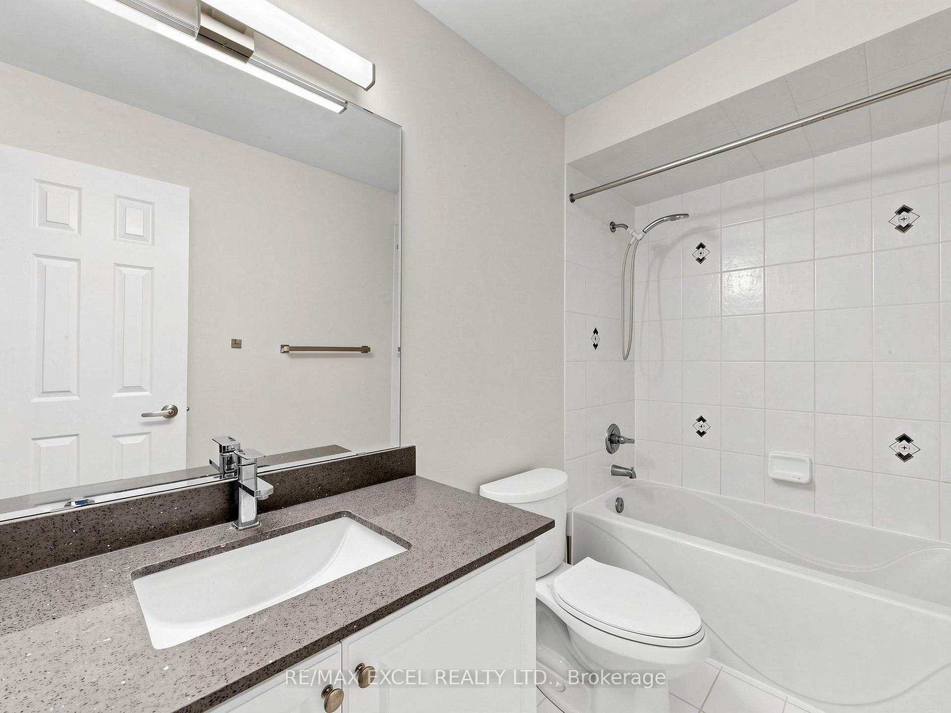 Photo 25 of 6 Barr Crescent, Aurora, Bayview Northeast — HOMEH